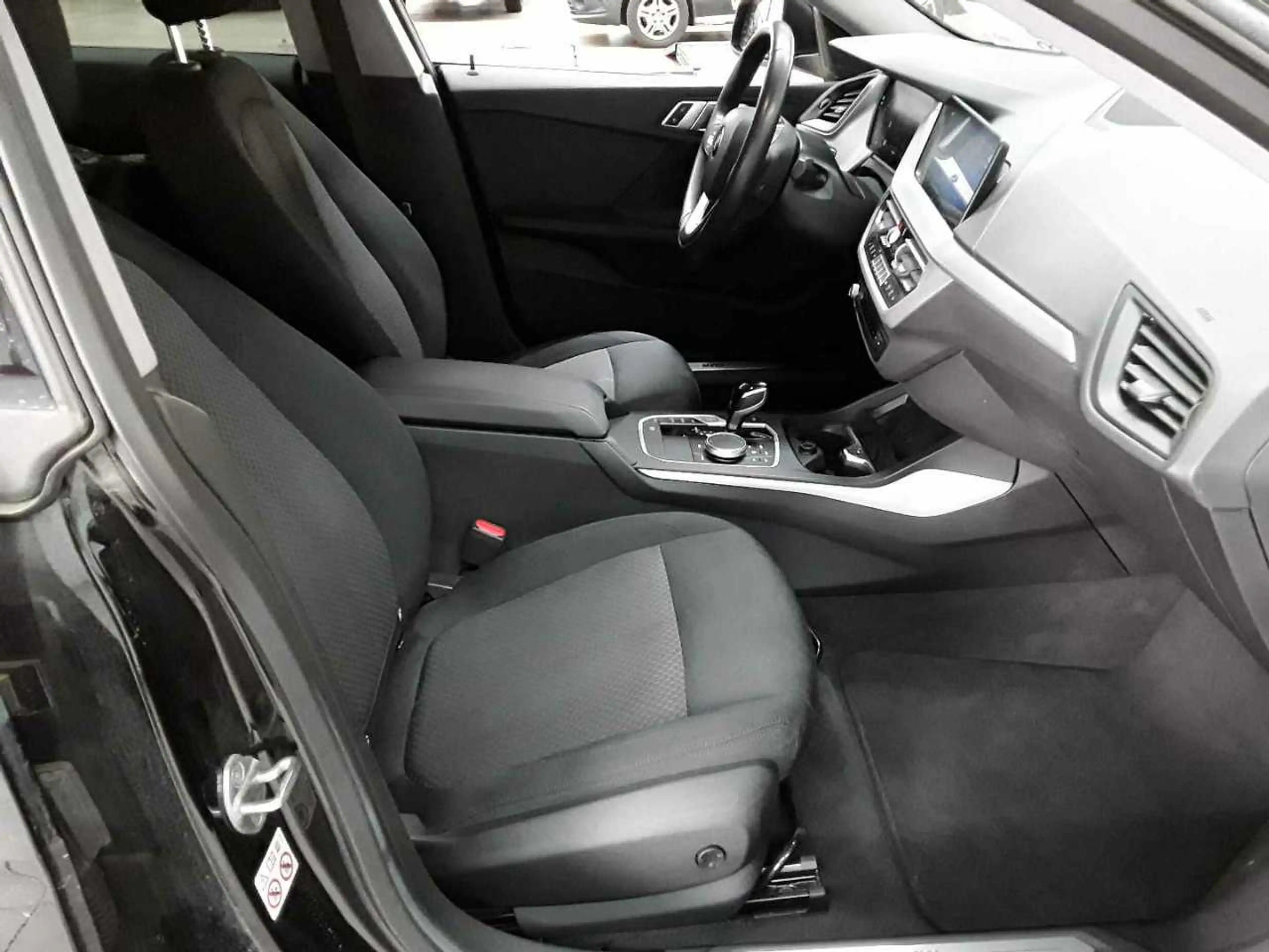 BMW 216 216d Gran Coupe  Aut. Advantage Navi GD AHK — photo 12