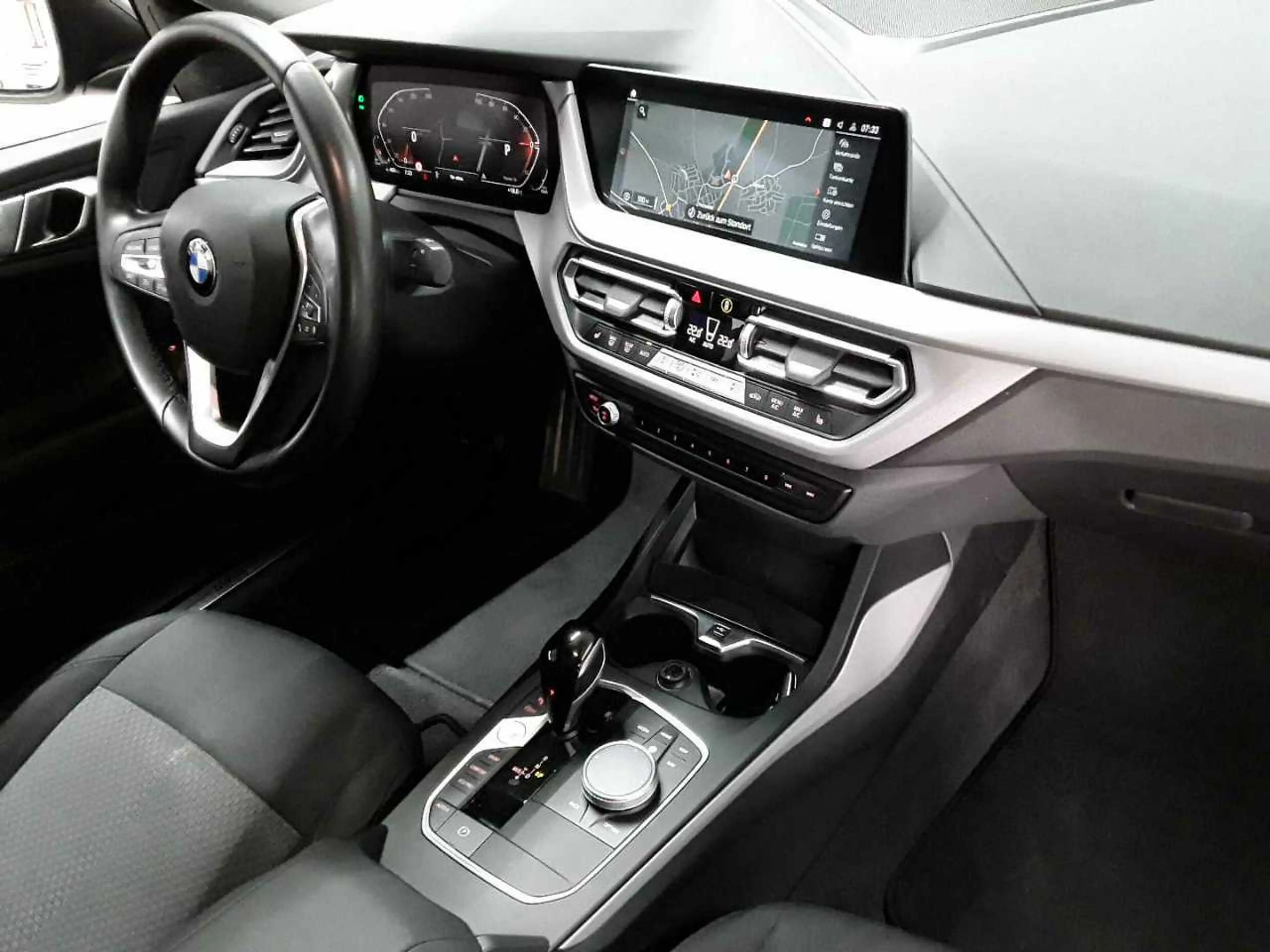 BMW 216 216d Gran Coupe  Aut. Advantage Navi GD AHK — photo 13