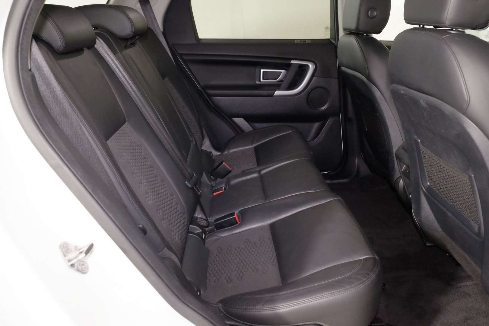 Land Rover Discovery Sport SE 2.0 TD4 150 CV -  - Joinsteer - #4