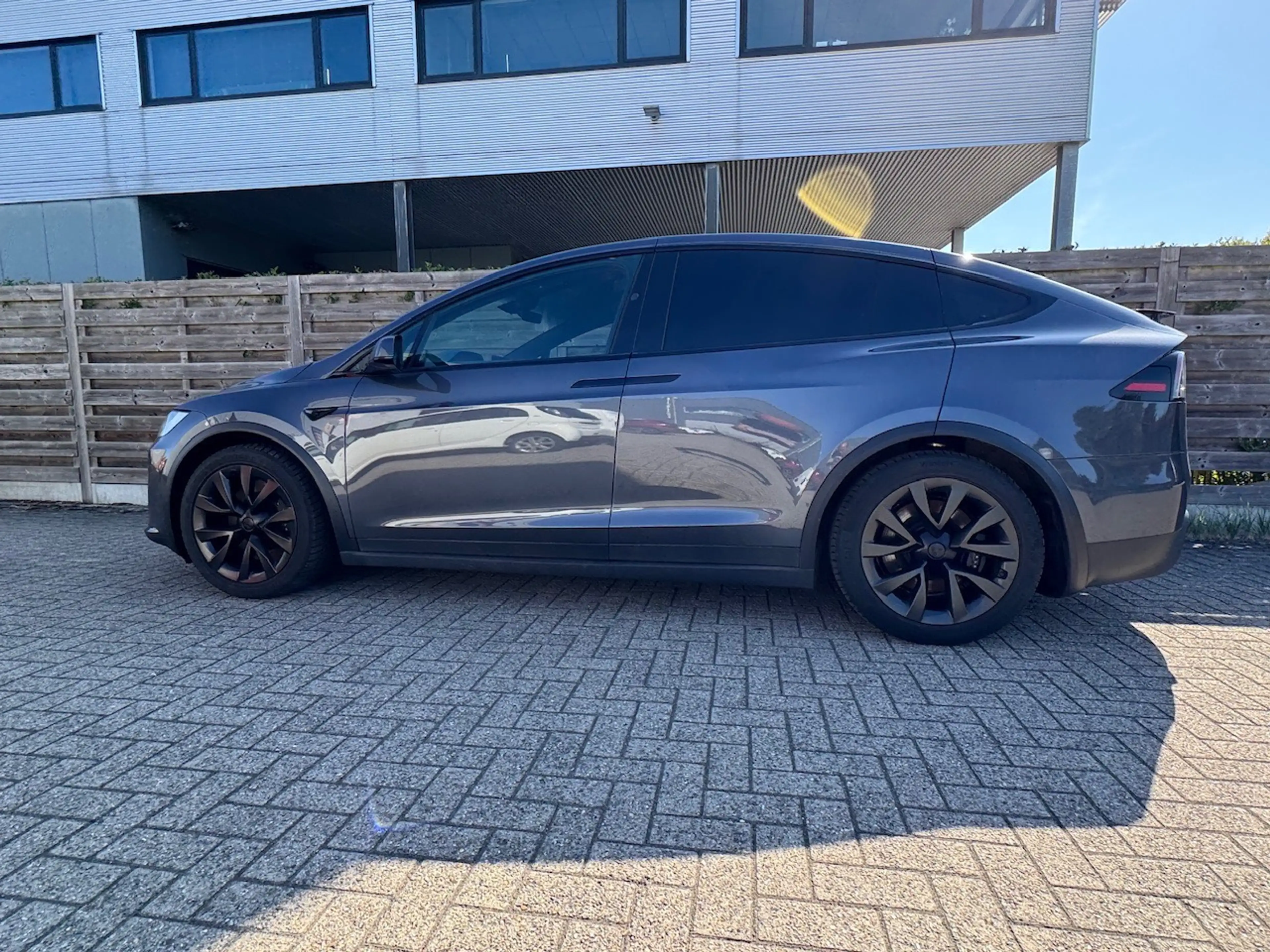 Tesla Model X Long Range *6PL*HW4.0* 59995eu netto — photo 5