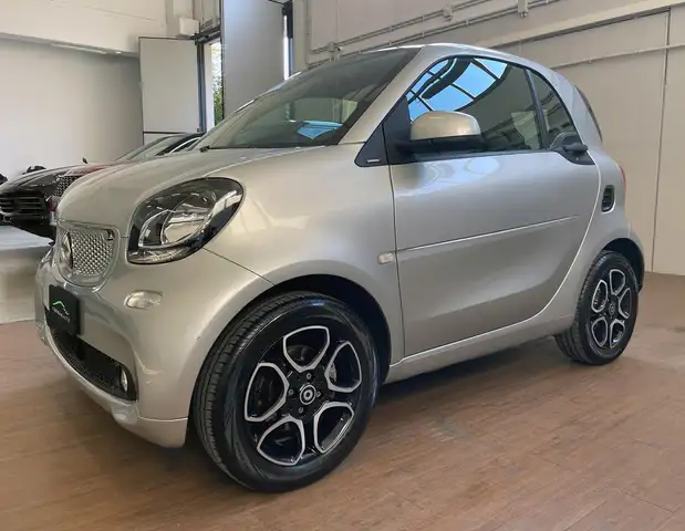 smart forTwo Fortwo 0.9 Turbo Passion 90cv twinamic BELLISSIMA