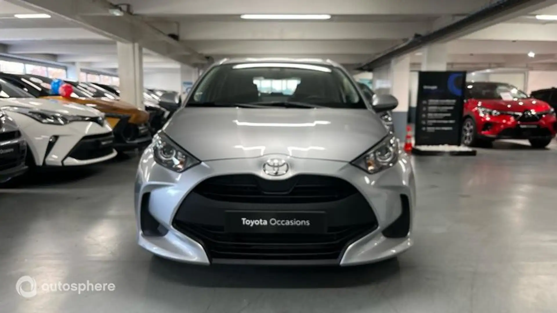 Toyota Yaris 120 VVT-i Dynamic Business 5p MC24 - 2