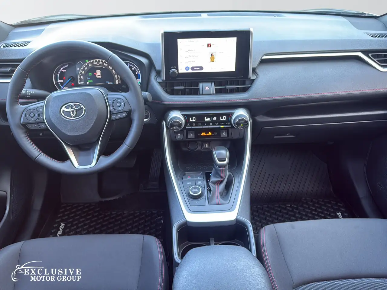 Toyota RAV 4 photo Toyota RAV 4