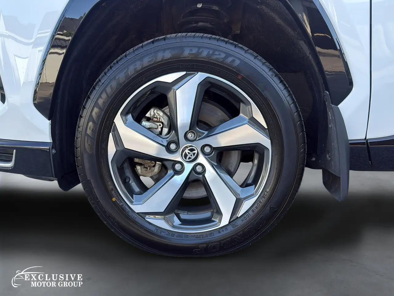 Toyota RAV 4 photo Toyota RAV 4