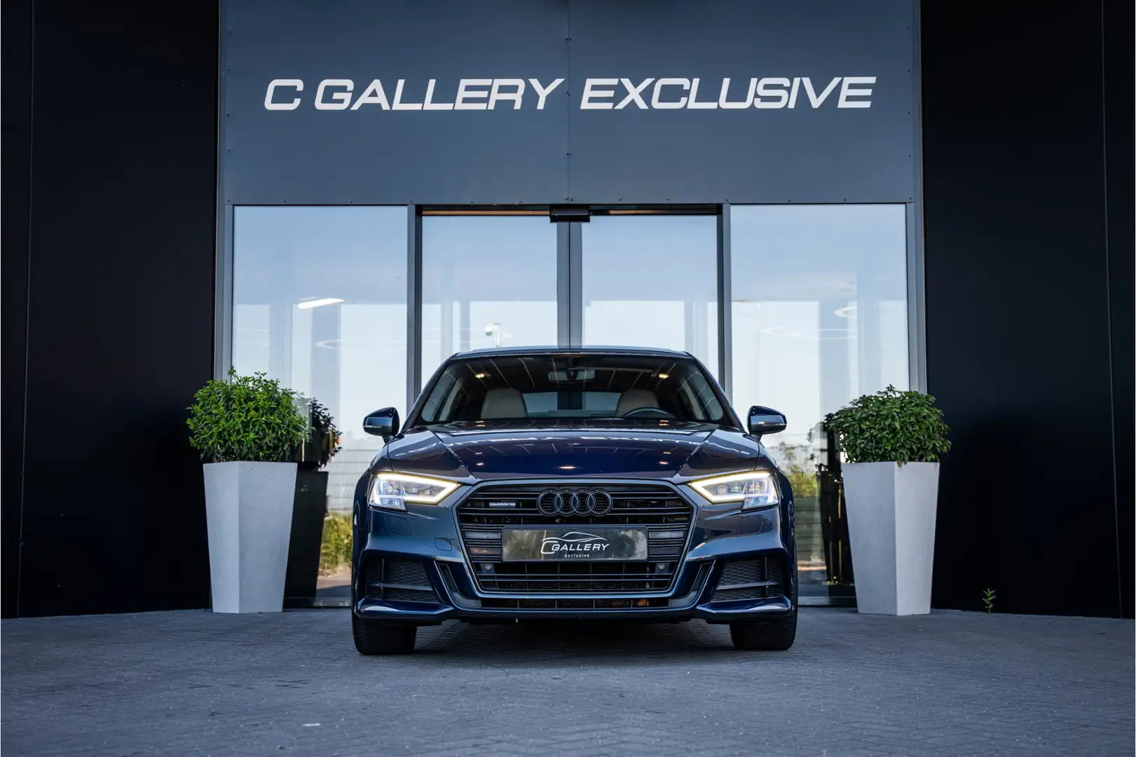 Audi A3 Sportback 2.0 TFSI quattro Design Pro Line Plus - Bleu - 2