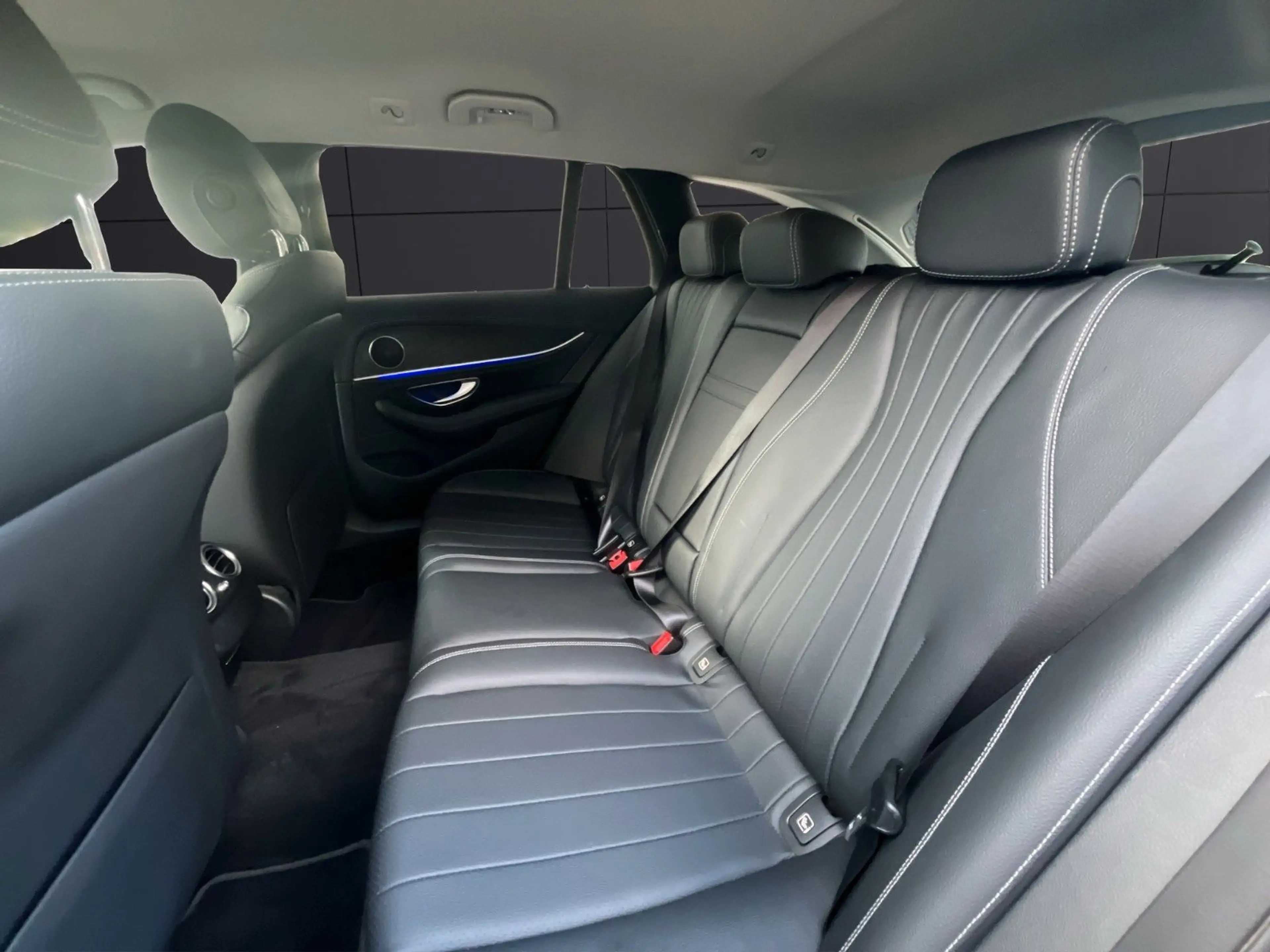 Mercedes-Benz E 200 E200 Avantgarde*Widescreen*MBUX*SHZ*KAM*DAB — photo 15