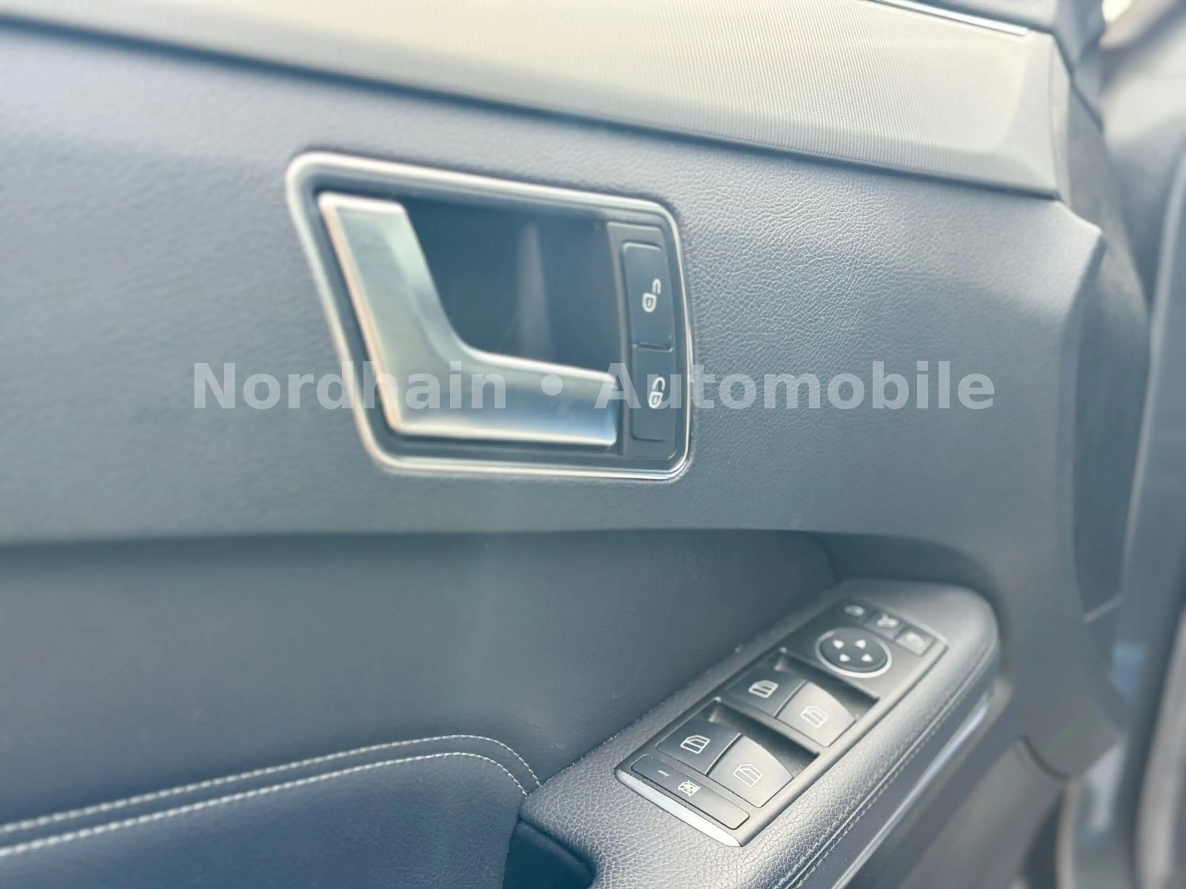 Mercedes-Benz E 250 E -Klasse 250 T-Modell*NAVI*ACC*SHZ*LED*360°-K — photo 14