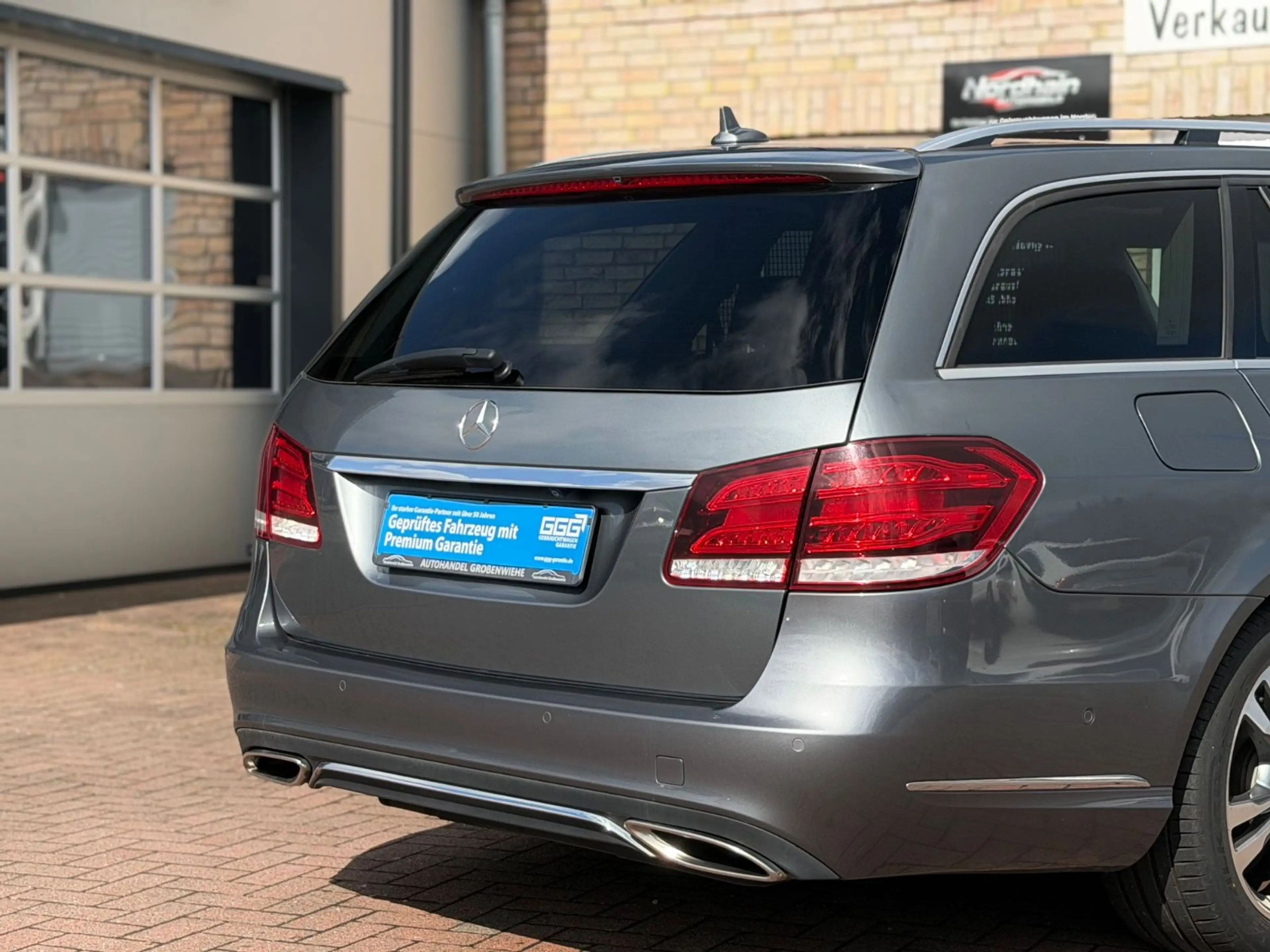 Mercedes-Benz E 250 E -Klasse 250 T-Modell*NAVI*ACC*SHZ*LED*360°-K — photo 11