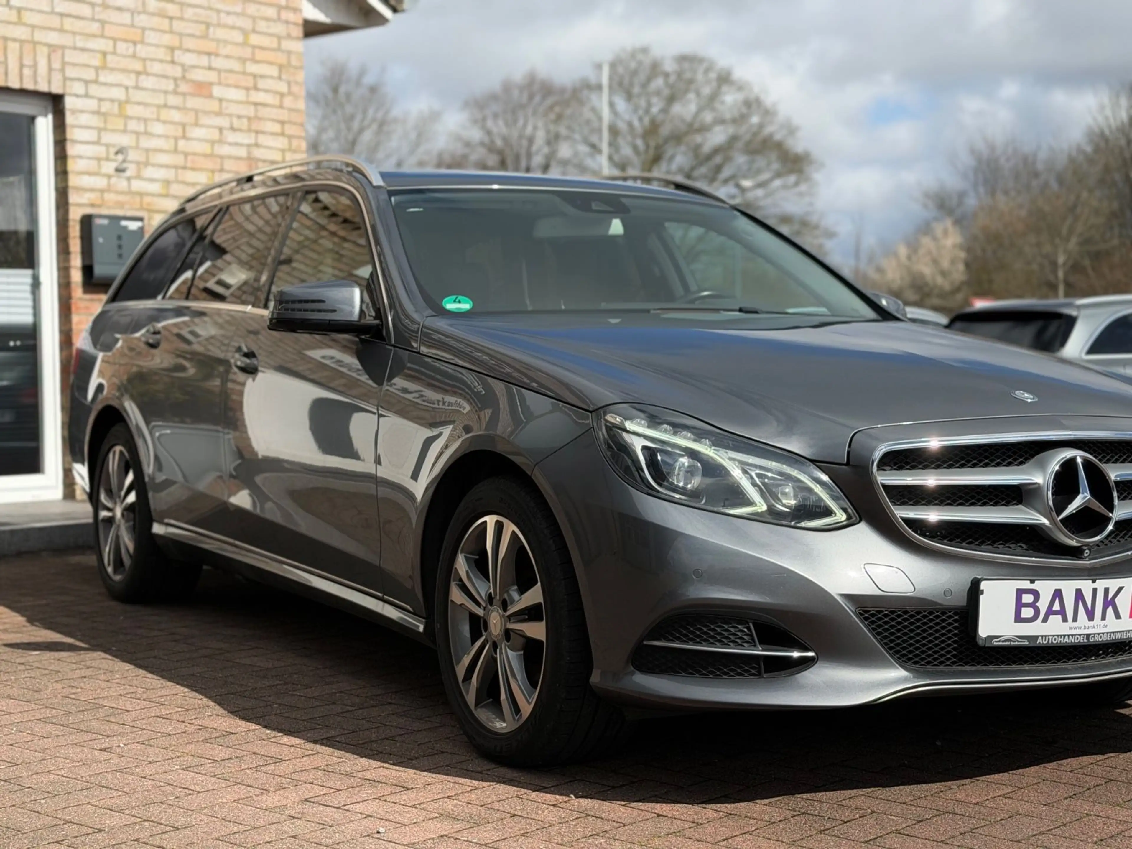 Mercedes-Benz E 250 E -Klasse 250 T-Modell*NAVI*ACC*SHZ*LED*360°-K — photo 7