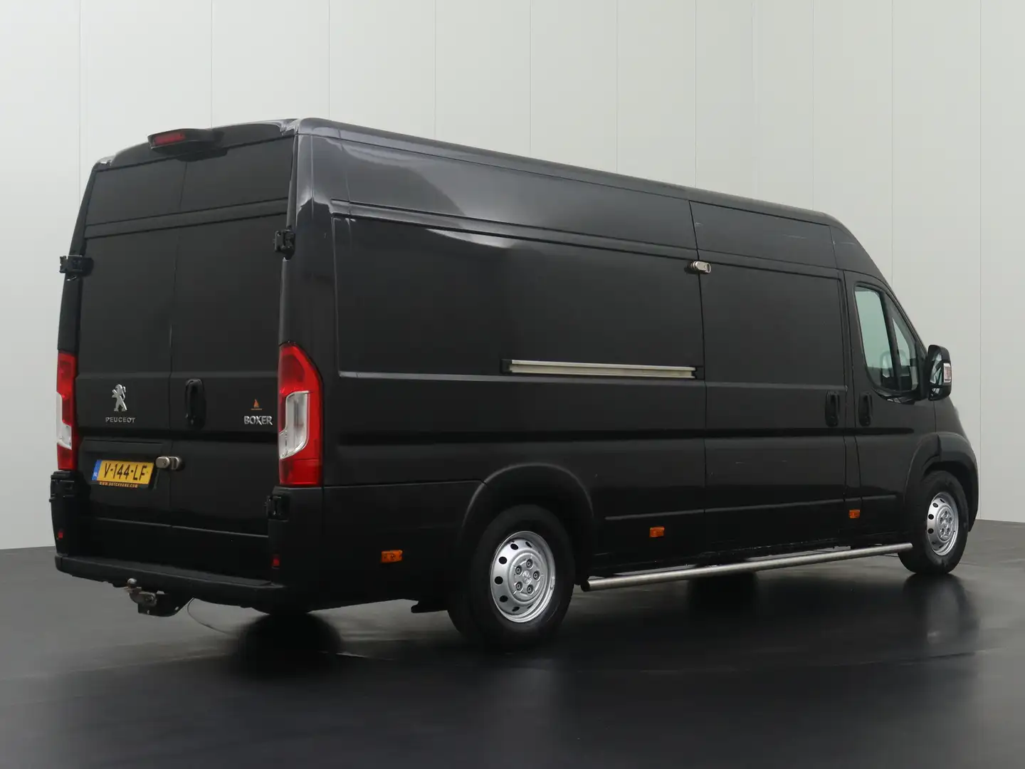 Peugeot Boxer 2.0HDI 163PK L3H2 Maxi | Navigatie | Camera | 3-Pe Zwart - 2
