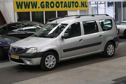 Dacia Logan MCV 1.6 Ambiance Airco, Getint glas, Multi-media v