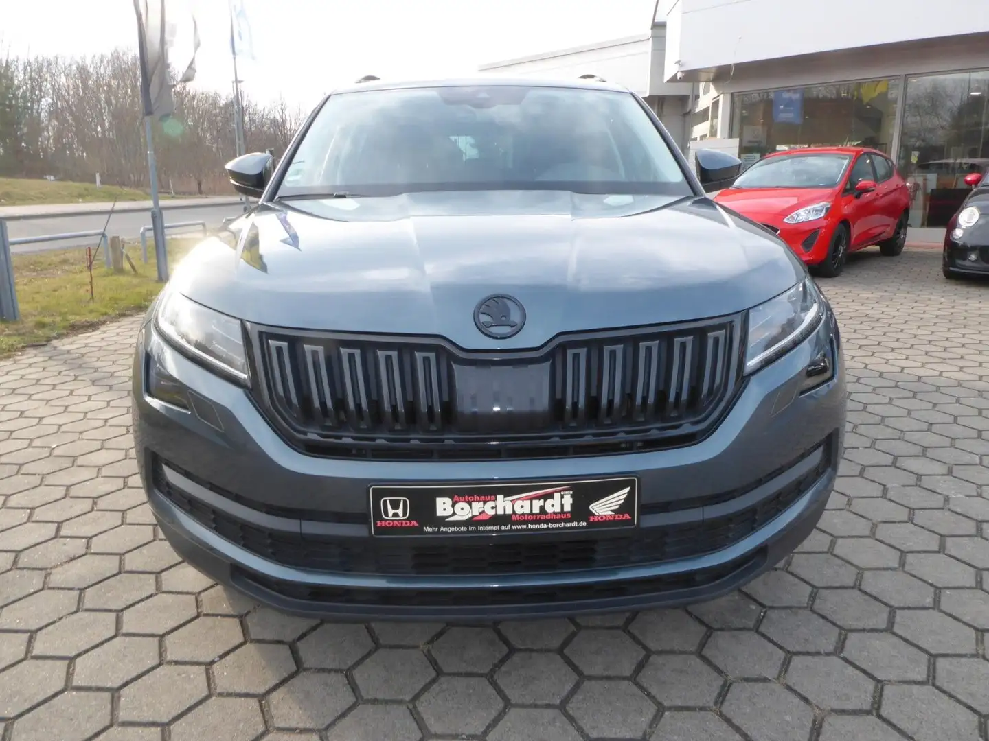 Skoda Kodiaq Style, LED, ACC, Rückfahrkamera, 230V Grigio - 2