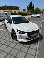 Peugeot 208 1.2 Puretech S&S GT Pack EAT8 100