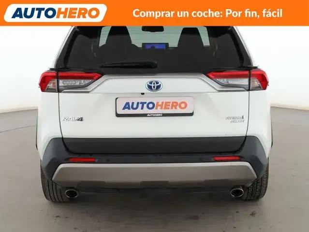 Toyota Rav4 view 5
