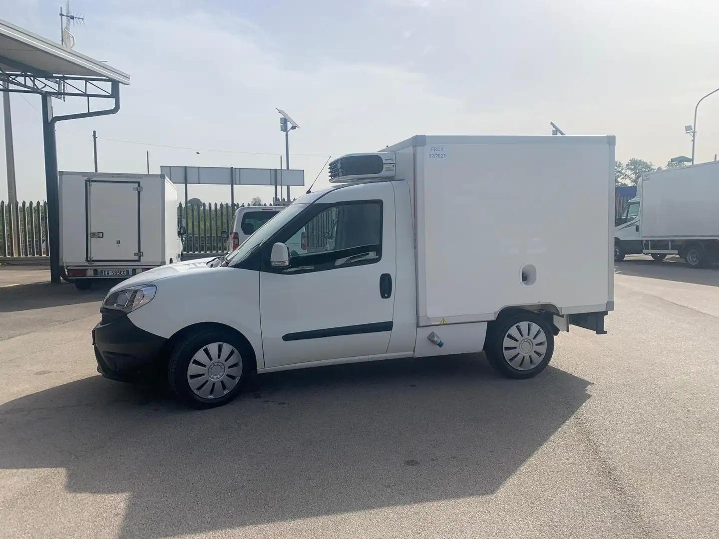 Fiat doblò con cassa frigo Bianco - 2