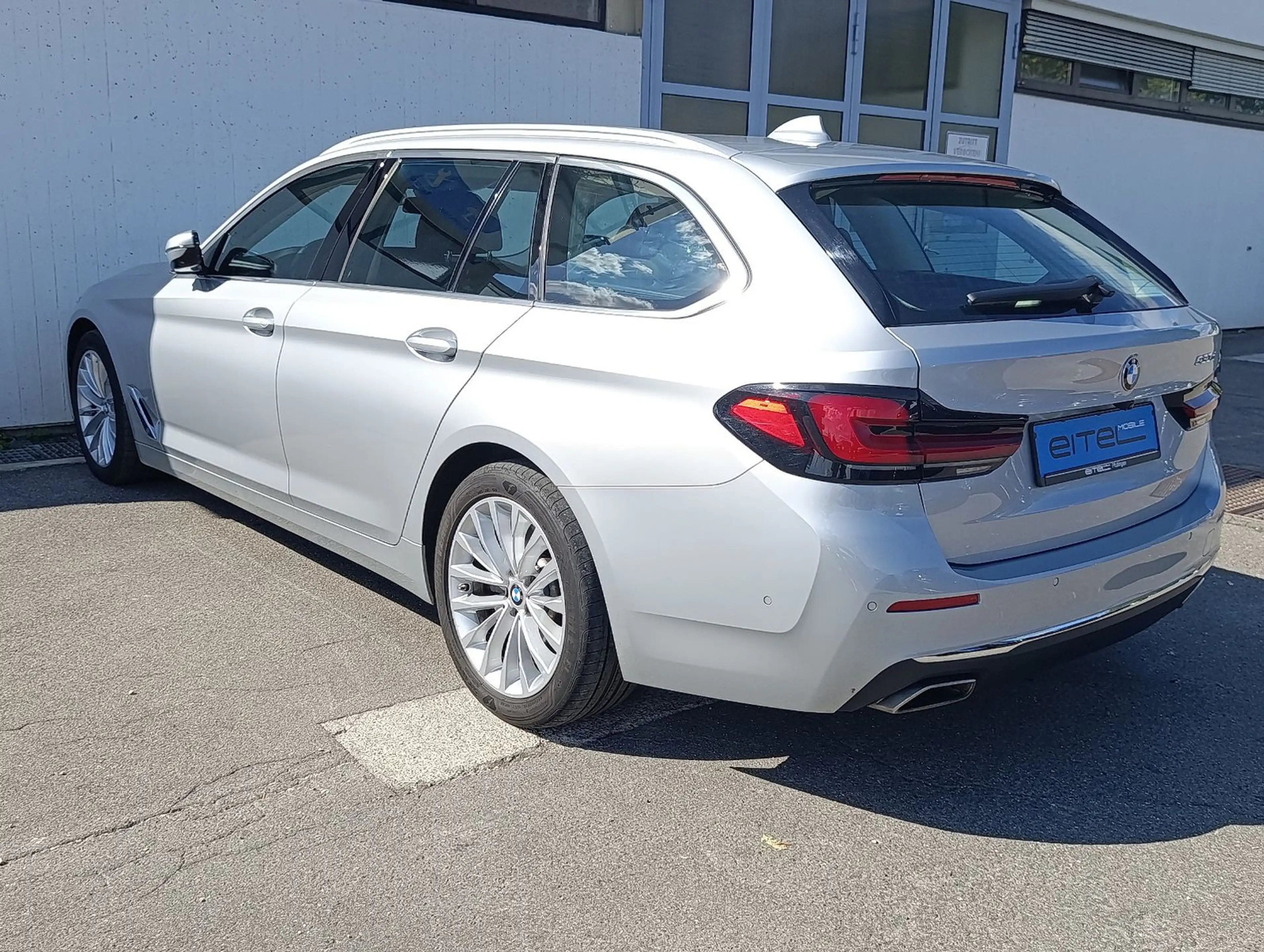 BMW 530 d Touring Luxury Line Panorama Standheizung — photo 4