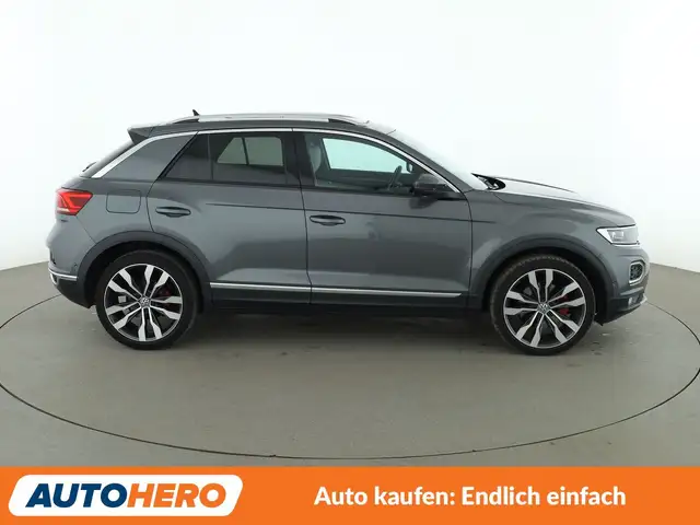 Volkswagen T-Roc view 7