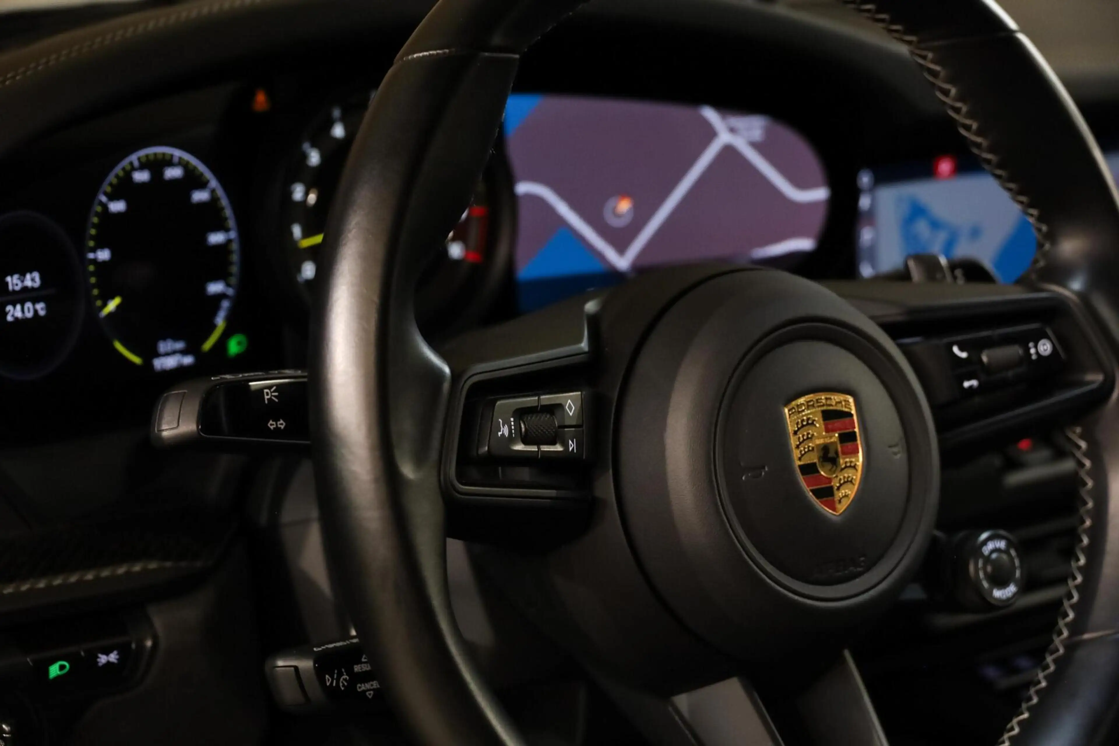 Porsche 992 4.0 GT3 — photo 43