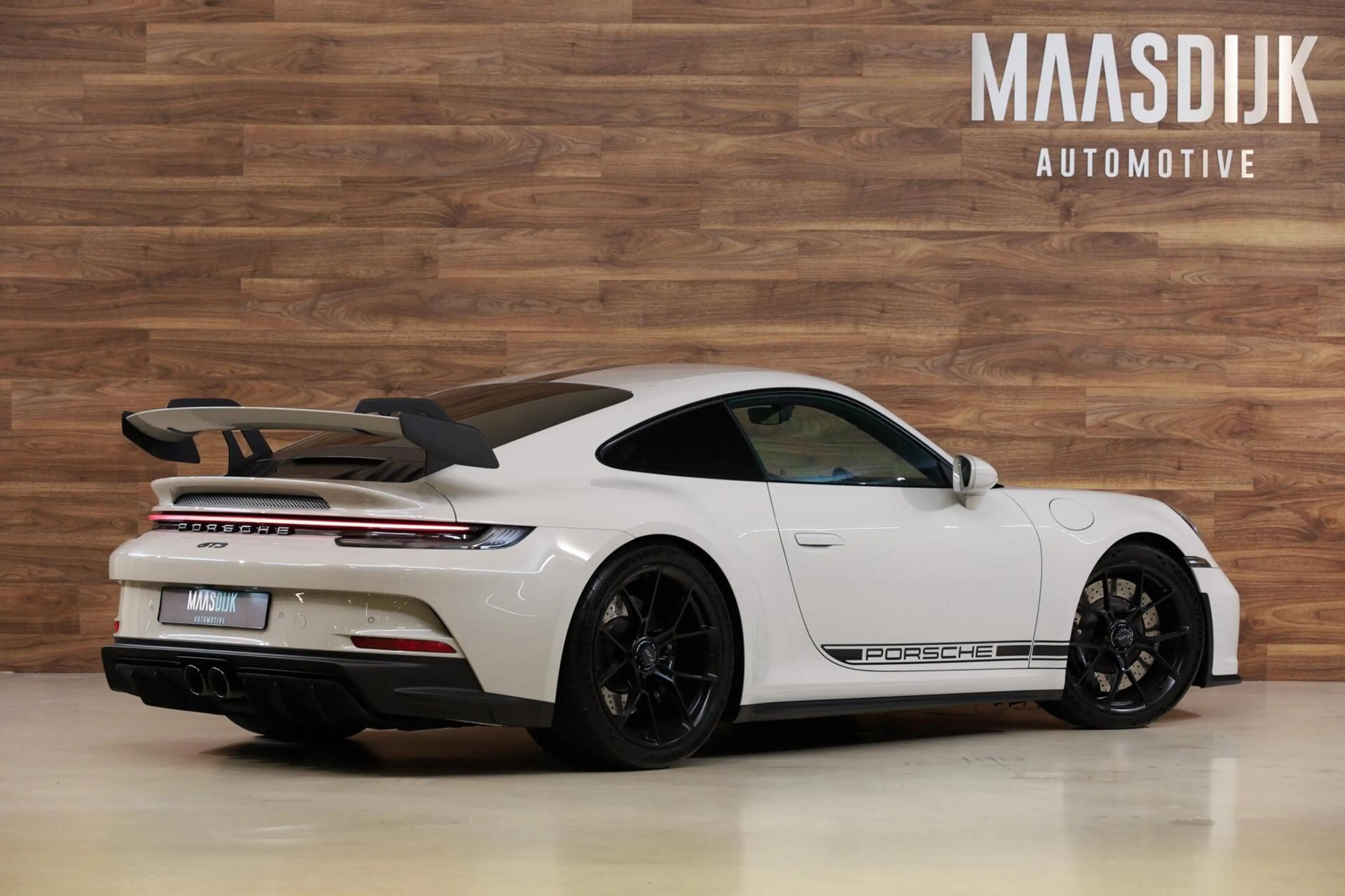 Porsche 992 4.0 GT3 — photo 9