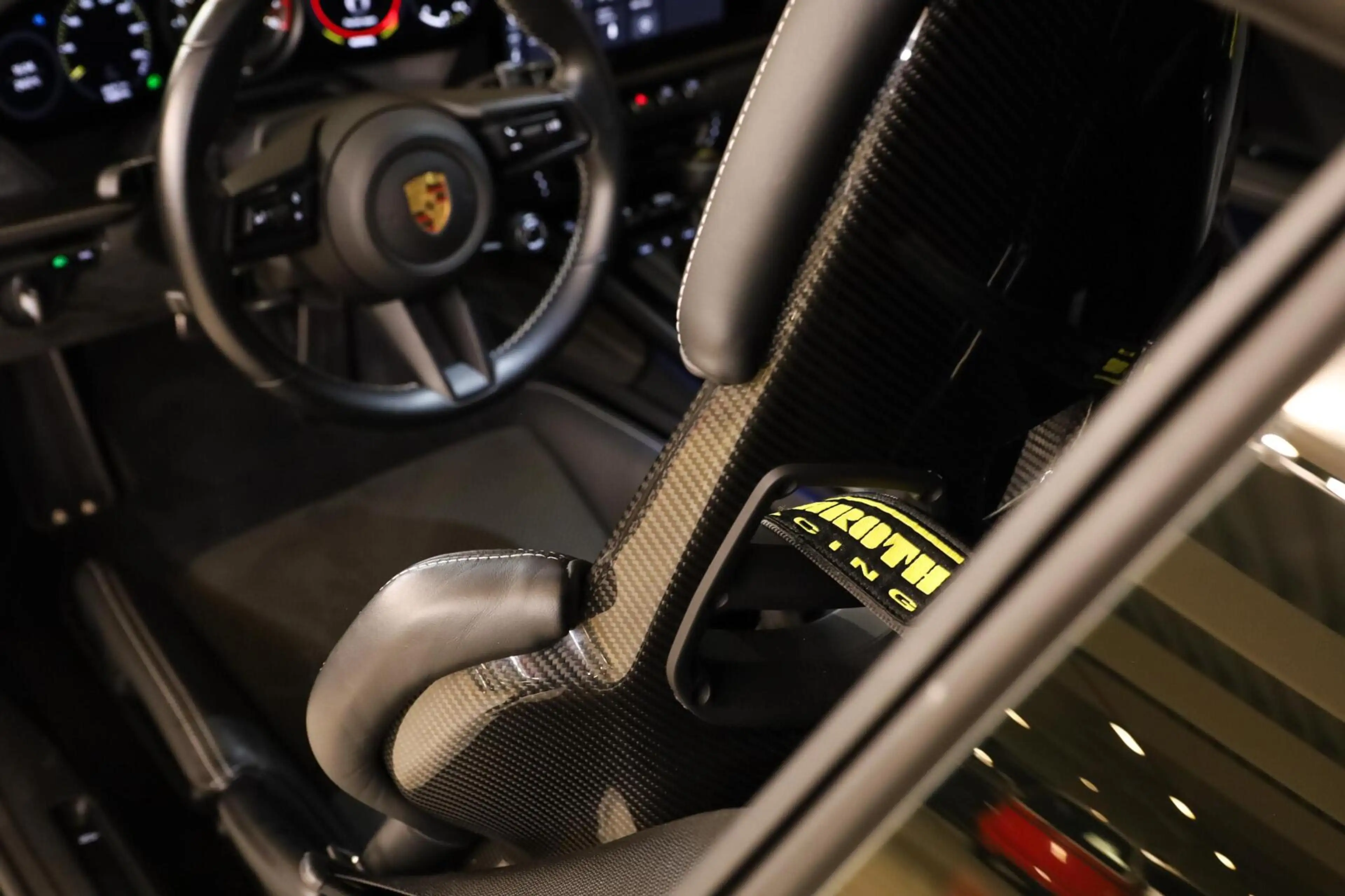 Porsche 992 4.0 GT3 — photo 24