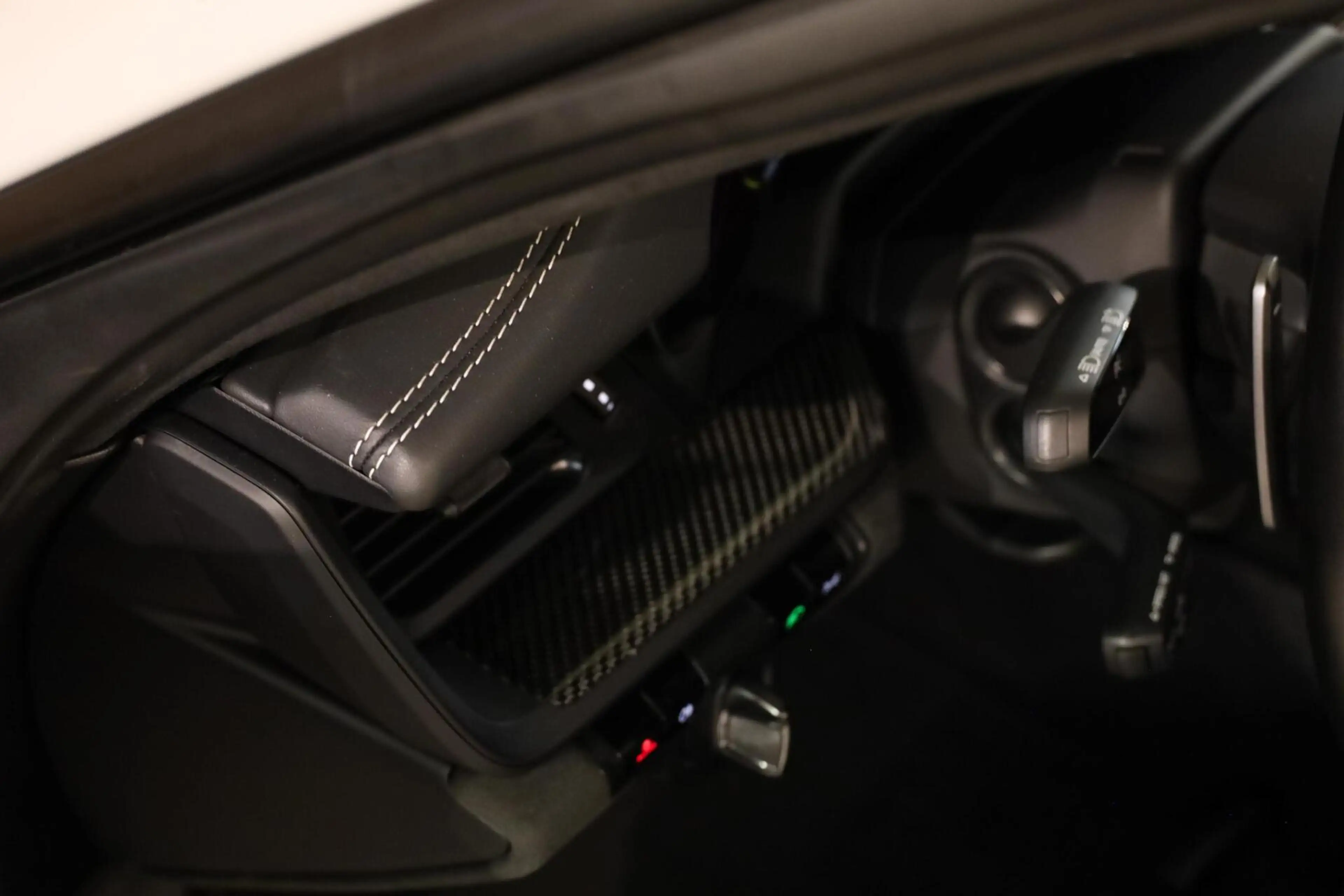 Porsche 992 4.0 GT3 — photo 35