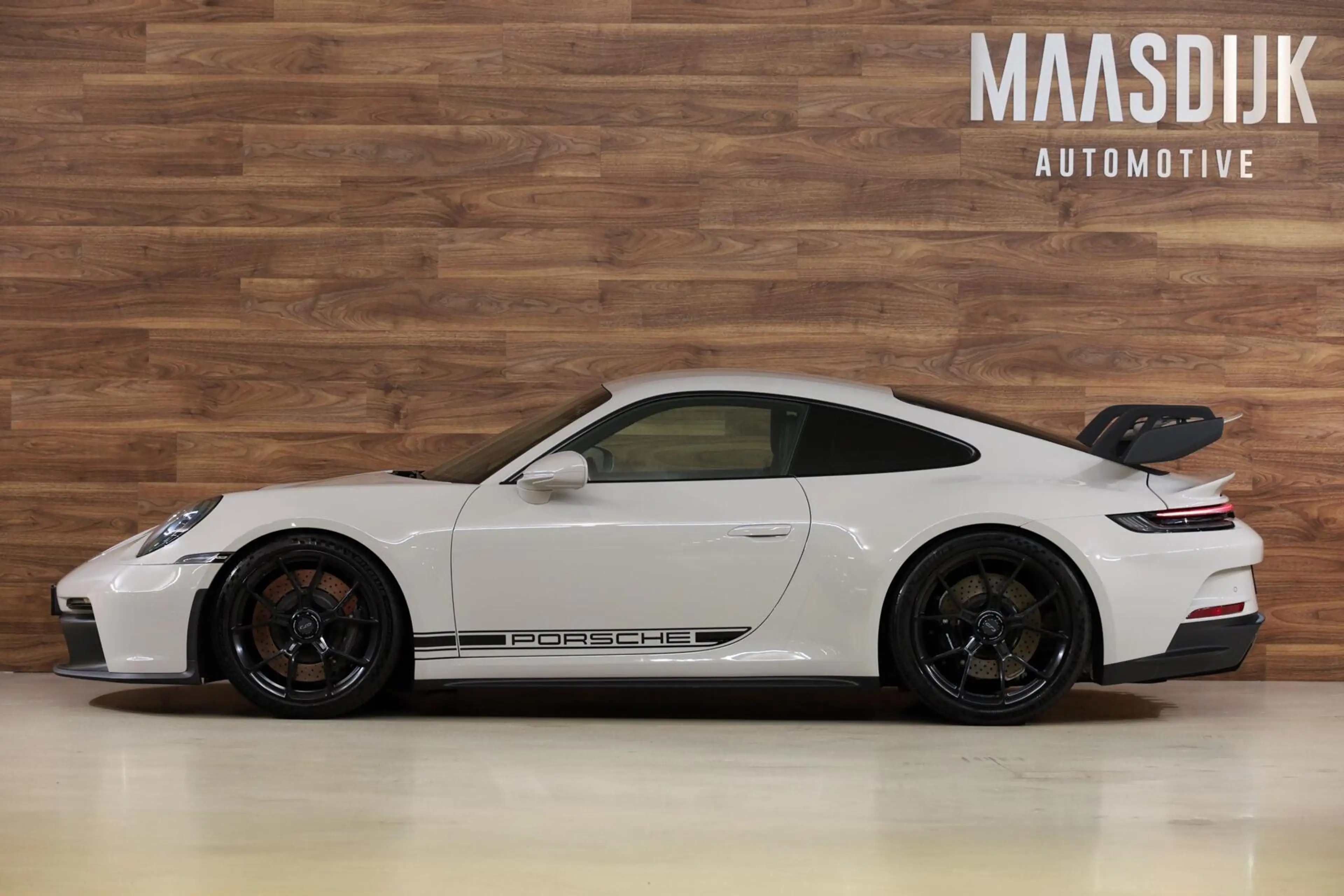 Porsche 992 4.0 GT3 — photo 14