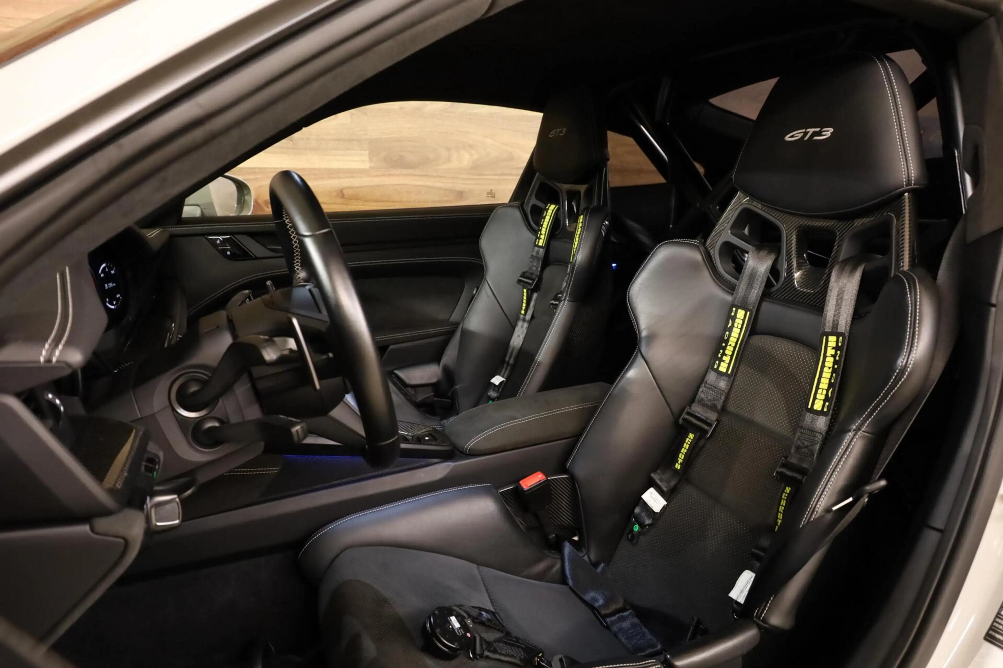 Porsche 992 4.0 GT3 — photo 7