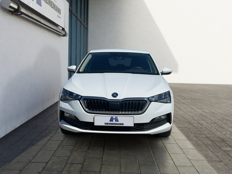 Skoda Scala 1.0 TSI DSG — photo 8