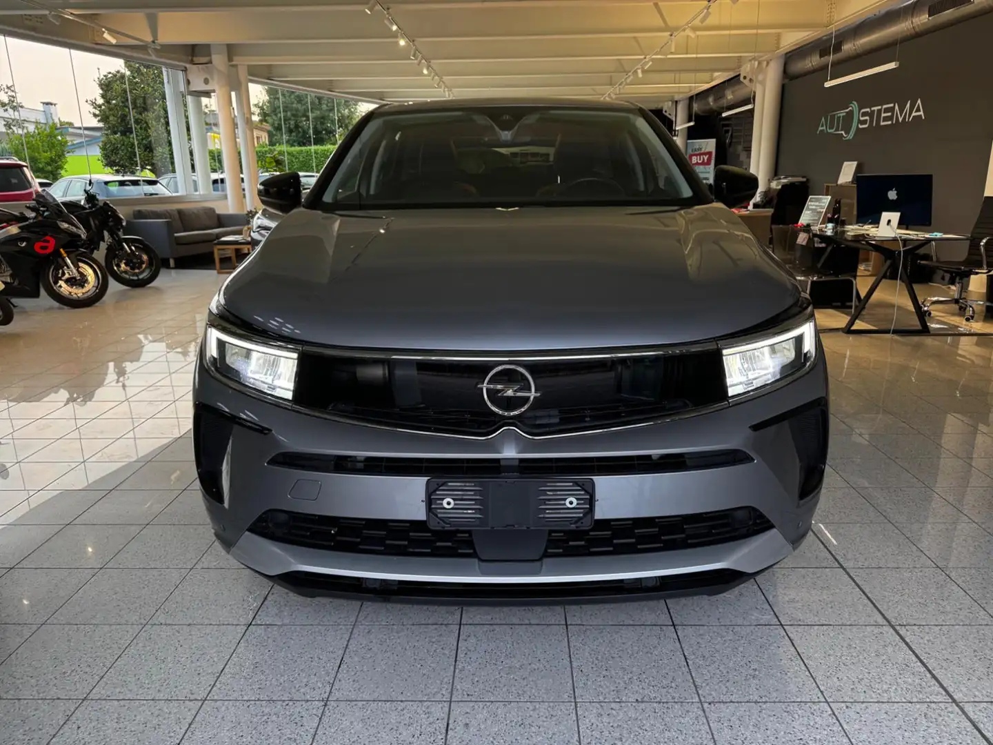 Opel Grandland 1.5 diesel aut. Business Elegance - VARI COLORI! Grigio - 2