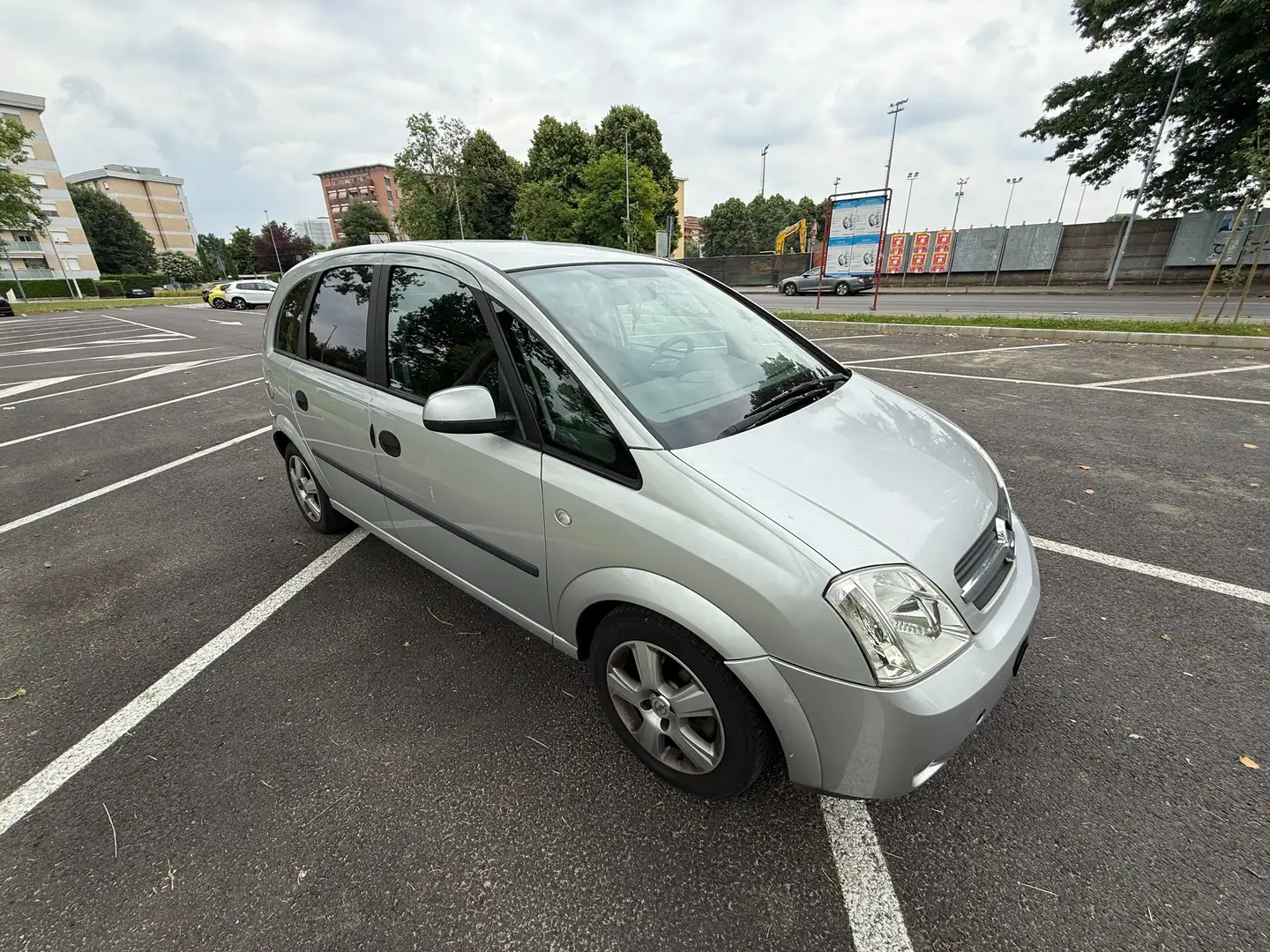 Opel Meriva Meriva I 2003 1.7 dti 16v Fashion Line Silber - 2