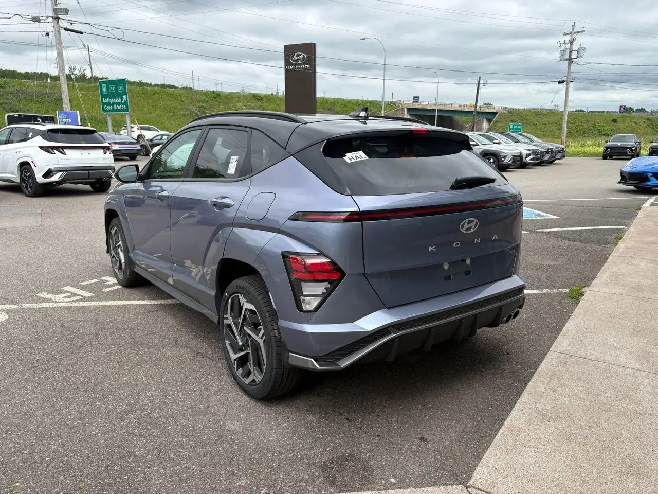 Hyundai KONA снимка Hyundai KONA