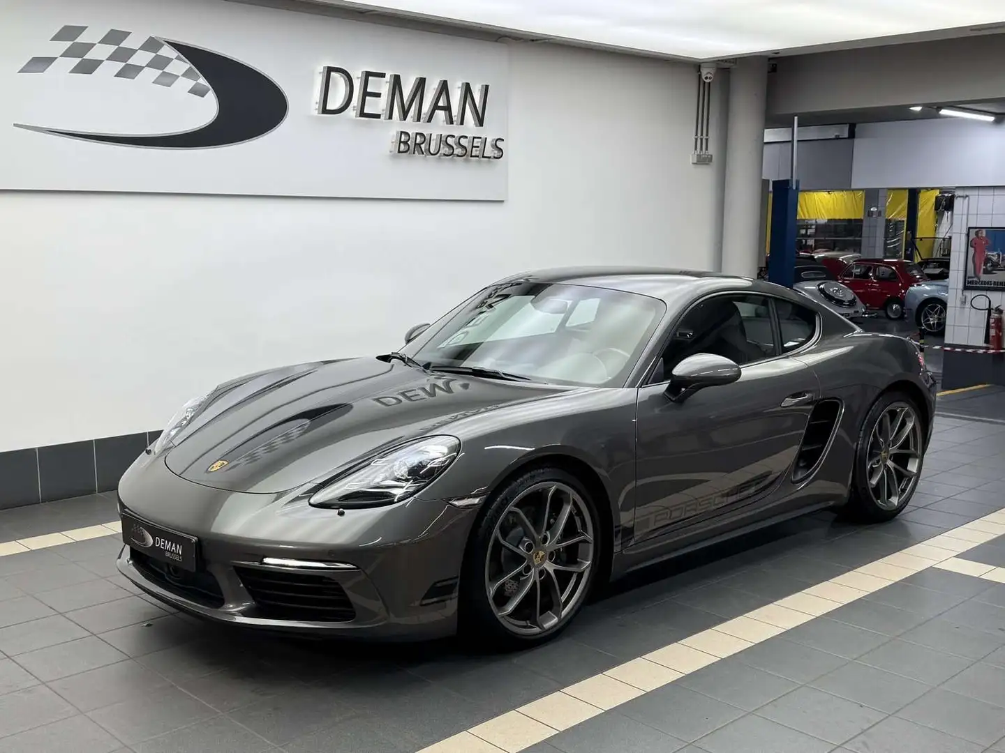 Porsche 718 718 Cayman * Style Edition * PDK * Pack Carbone Gris - 1