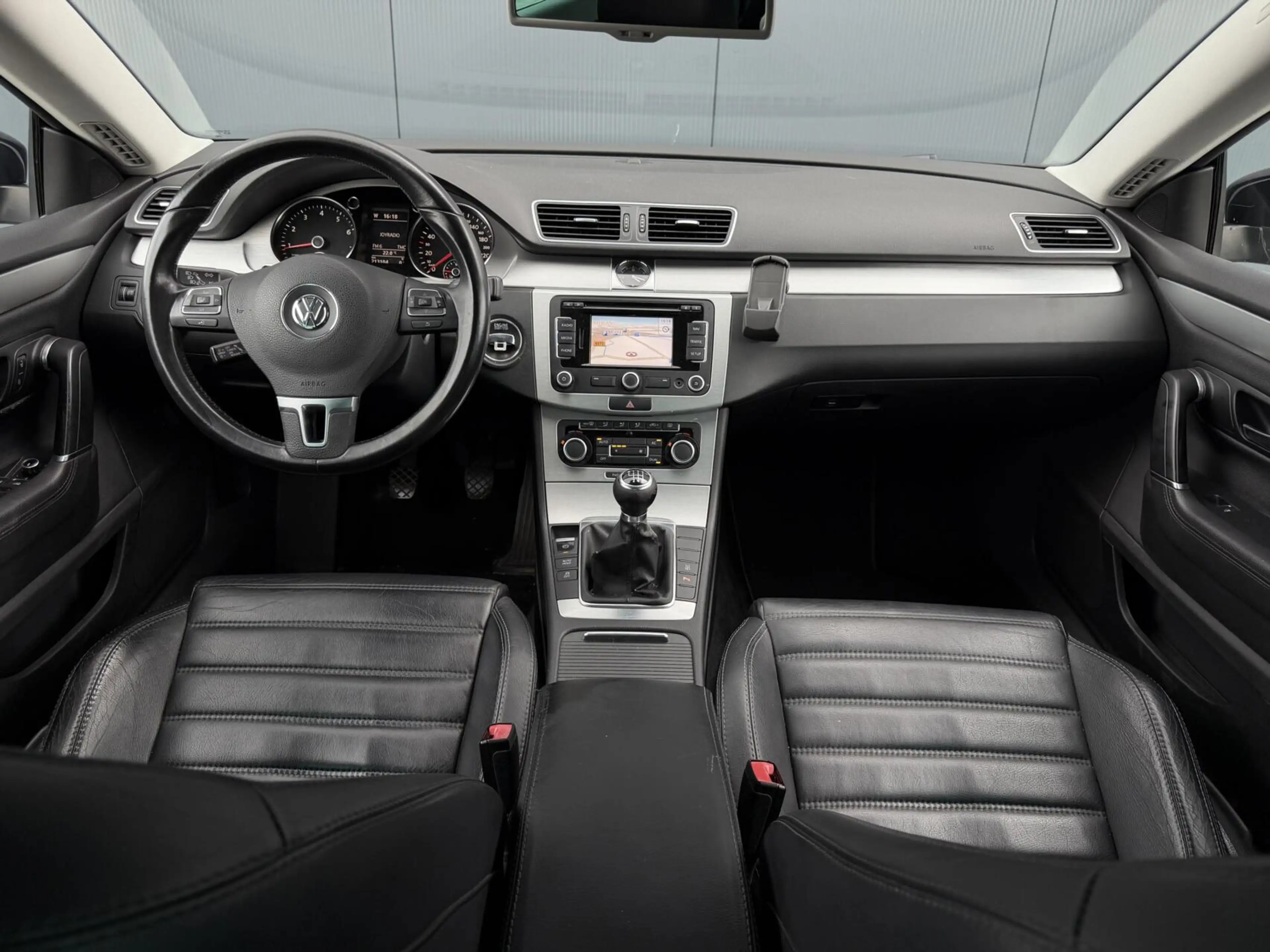 Volkswagen Passat CC 1.8 TSI Leder - Xenon - Dealer Onderhouden - 3e Ei — photo 15