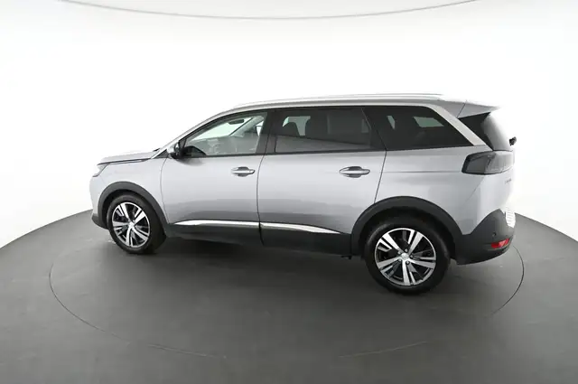 Peugeot 5008 view 7