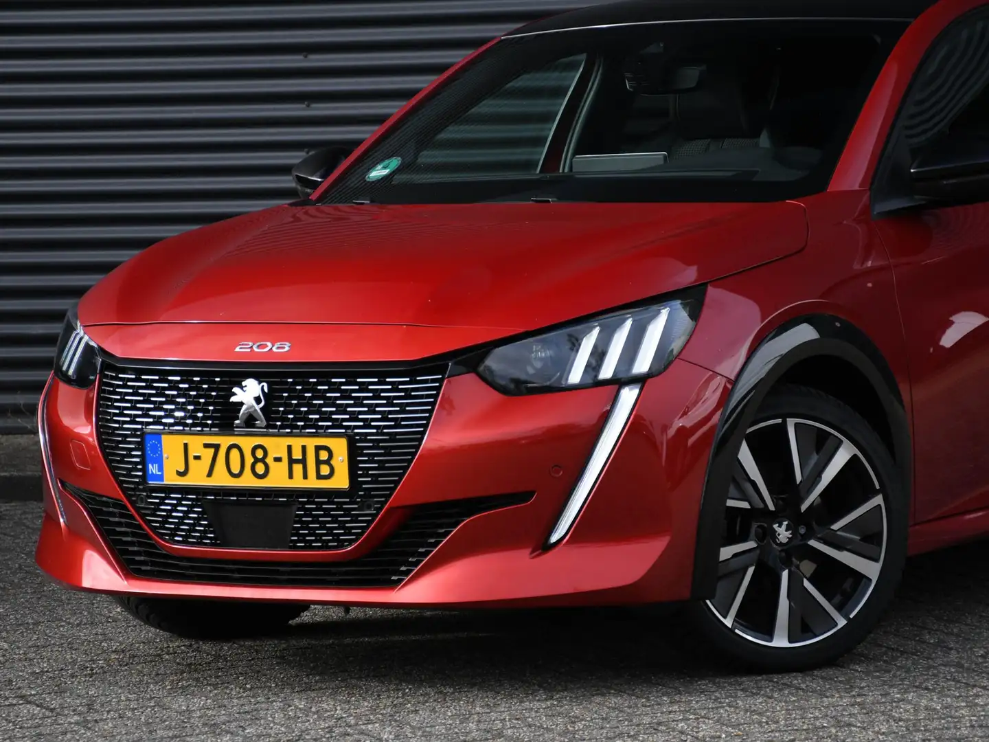 Peugeot 208 GT-Line 1.2 PureTech 100pk Automaat STOELVERWARMIN Rouge - 2