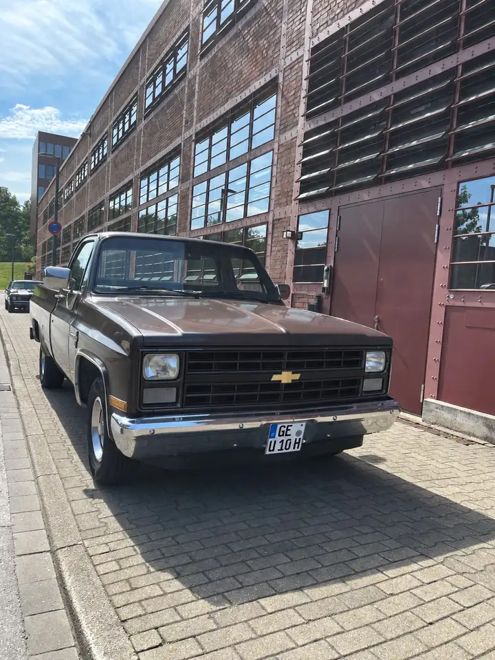 Chevrolet C10 Costum Deluxe Pickup H Zulassung, foto 2