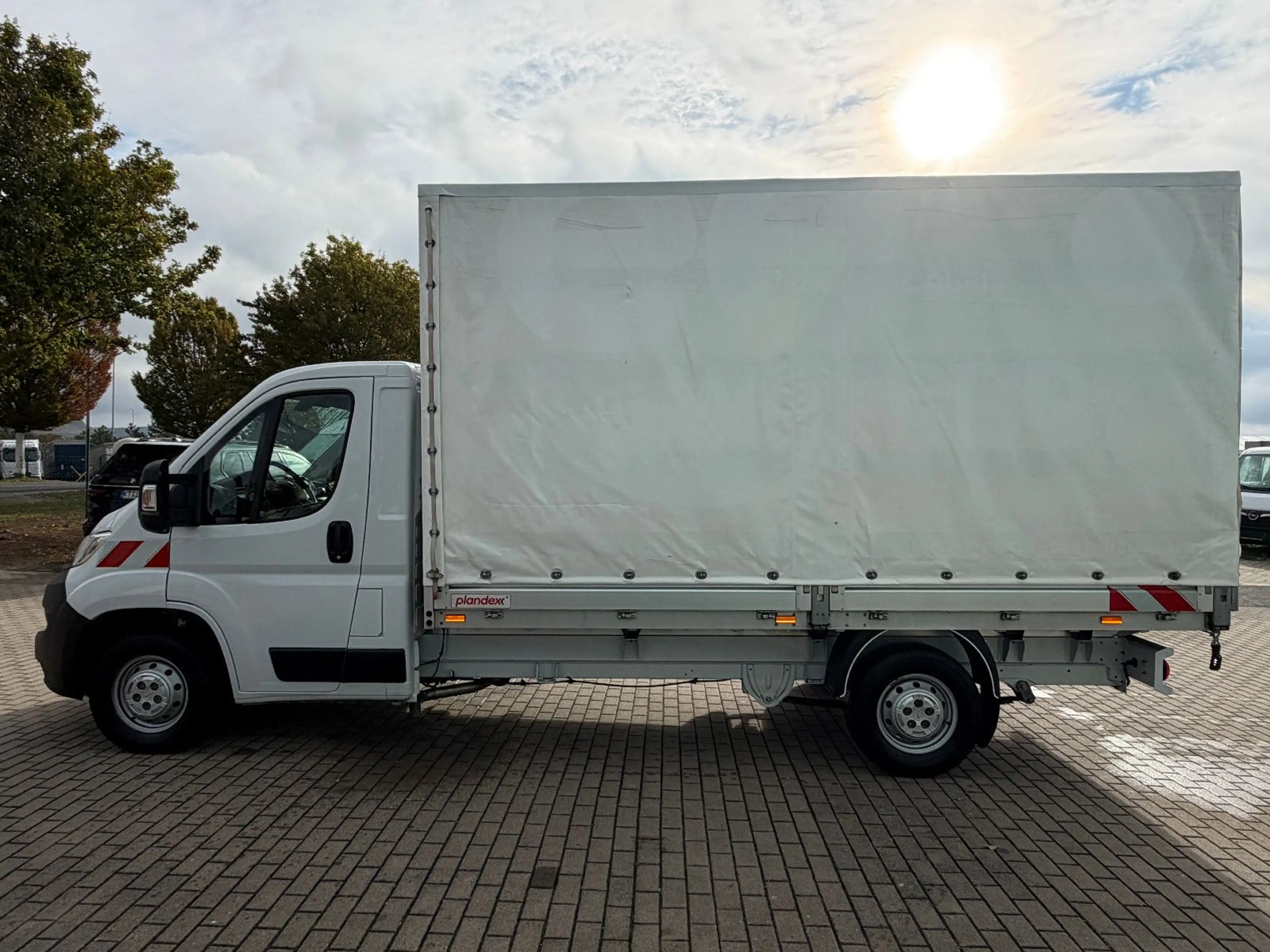 Opel Movano Plane Spriegel L4 MAXI/4-METER+KLIMA+DAB+ — photo 8