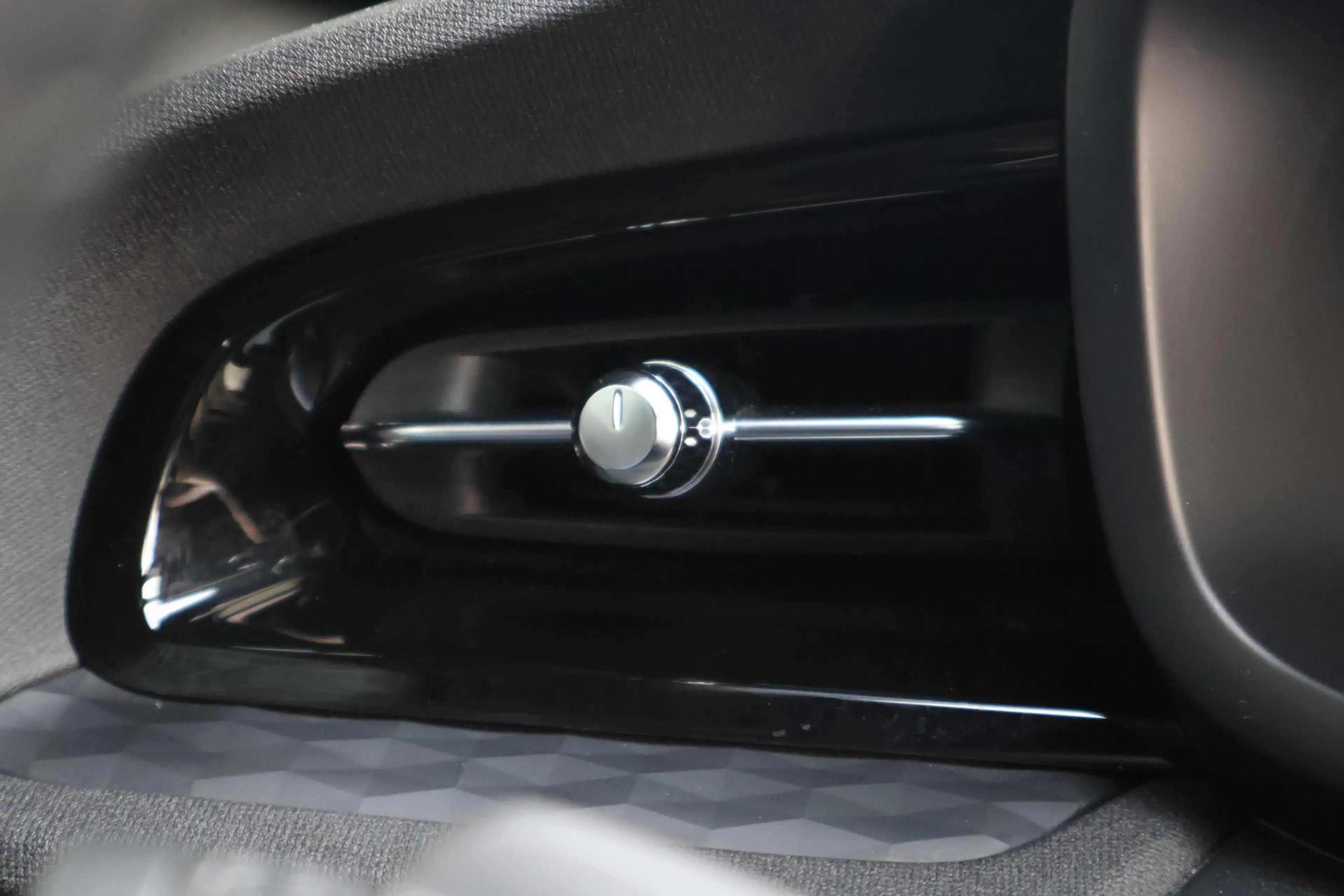Polestar 2 Long Range Single Motor 78 kWh Adaptieve Cruise Co — photo 9