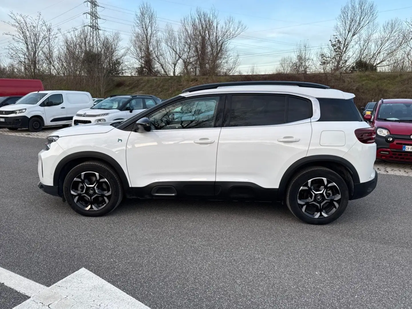 Citroen C5 Aircross Hybrid 225 E-EAT8 Shine Weiß - 2