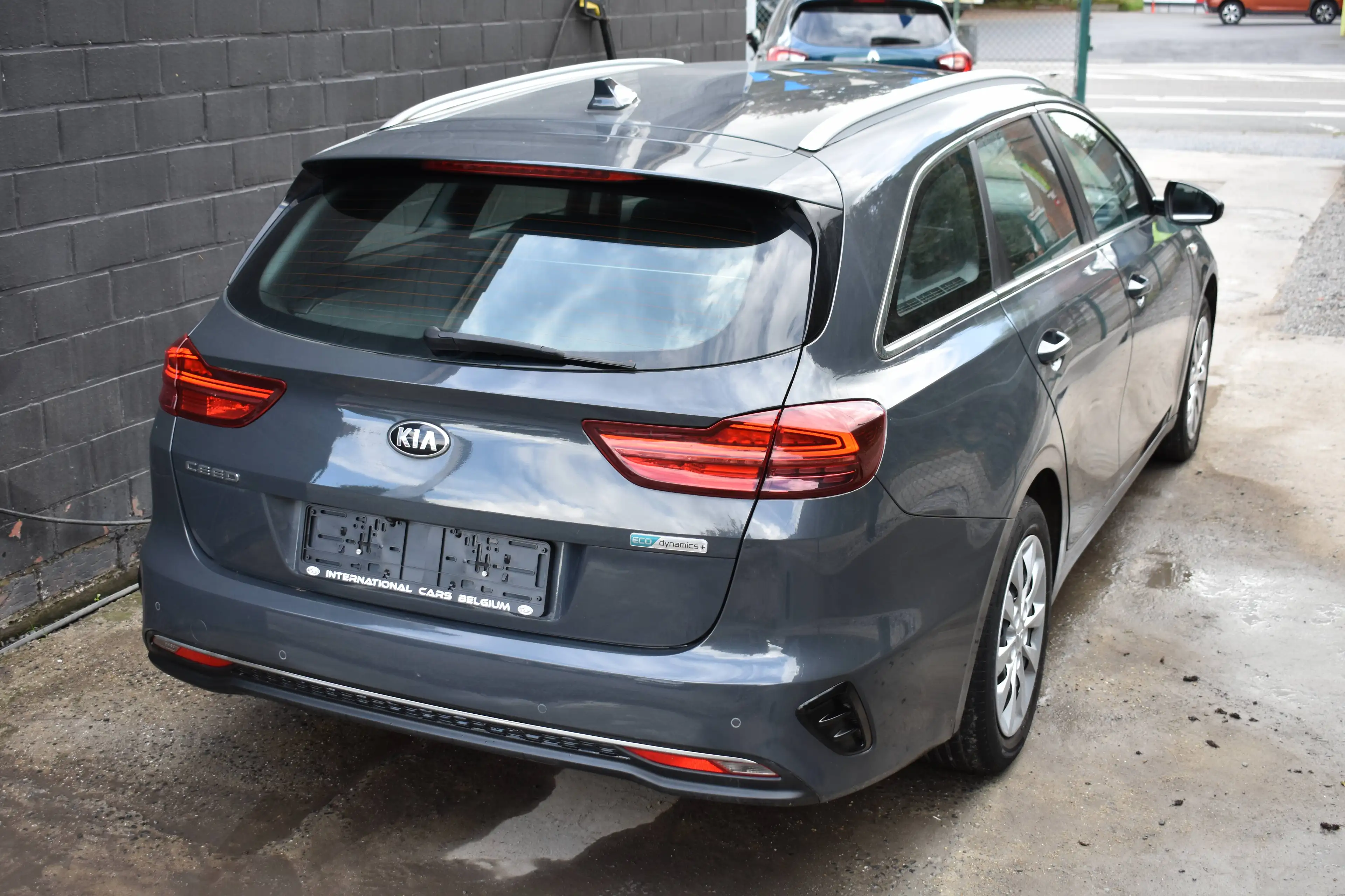 Kia Ceed SW / cee'd SW Ceed 1.6 CRDi / HISTORIQUE COMPLET / GARANTIE — photo 4