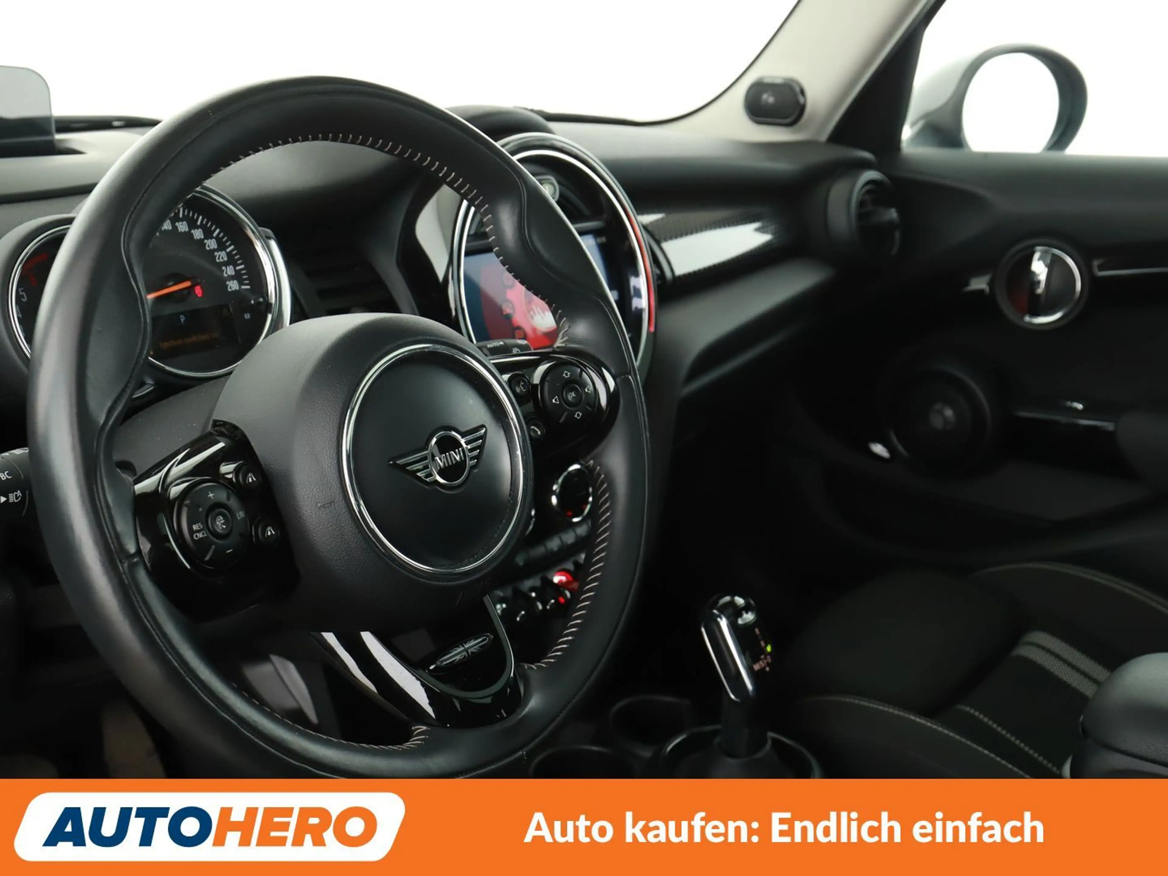 MINI Cooper SD Cooper SD Aut.*NAVI*LED*HUD*ACC*CAM*PDC* — photo 11