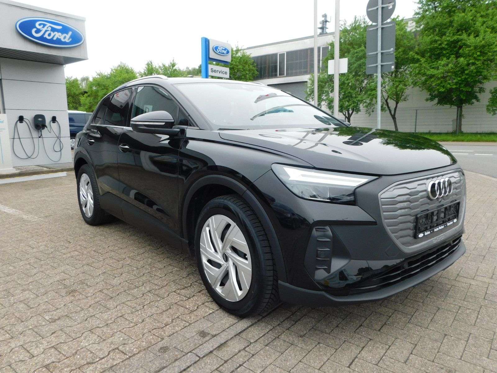 Second hand Audi Q4 E-Tron 