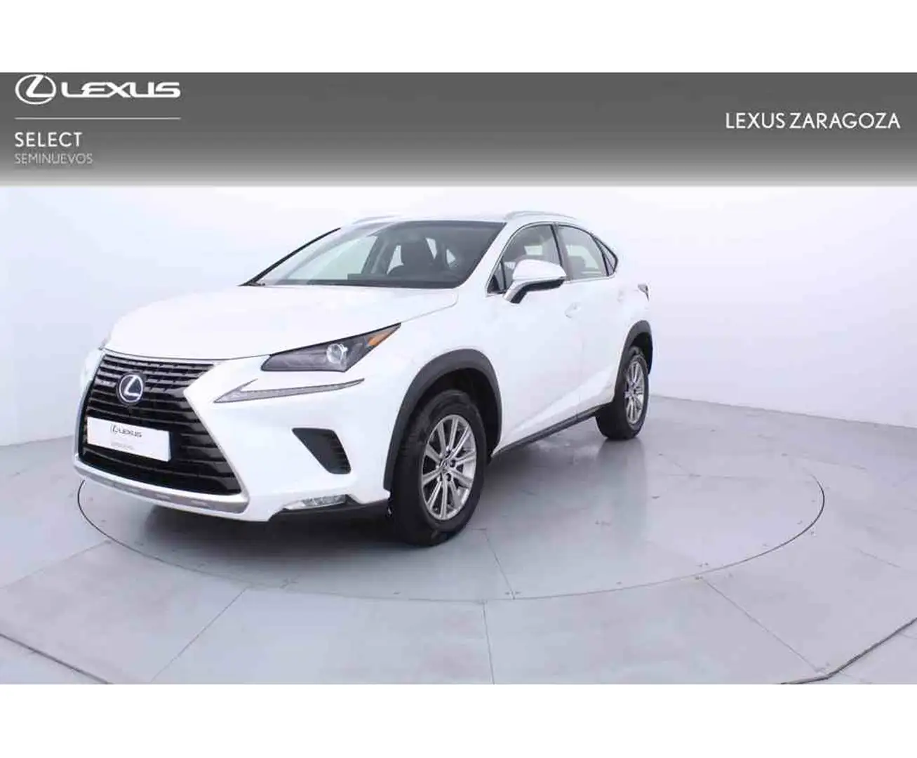 Lexus NX 300 300h Executive Kick Power+ Navigation 4WD Biały - 1