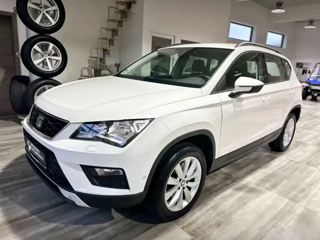 SEAT Ateca Style *LED*SHZ*PDC*Tempomat*Parkassistent*