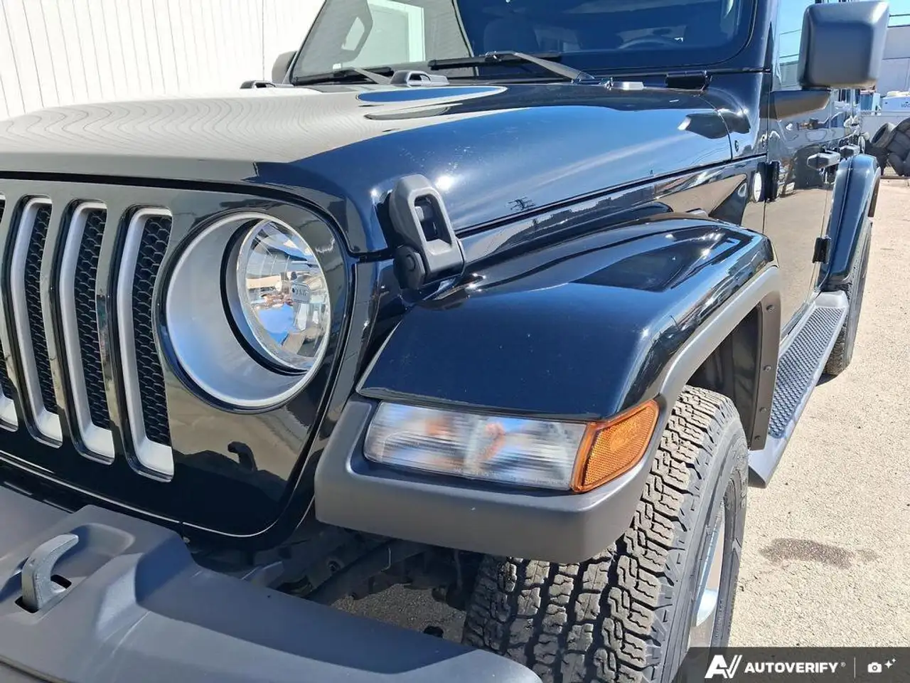 Jeep Wrangler снимка Jeep Wrangler