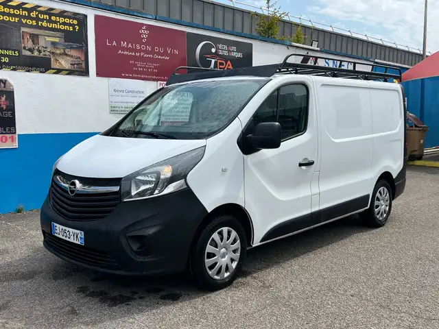 Opel Vivaro main image
