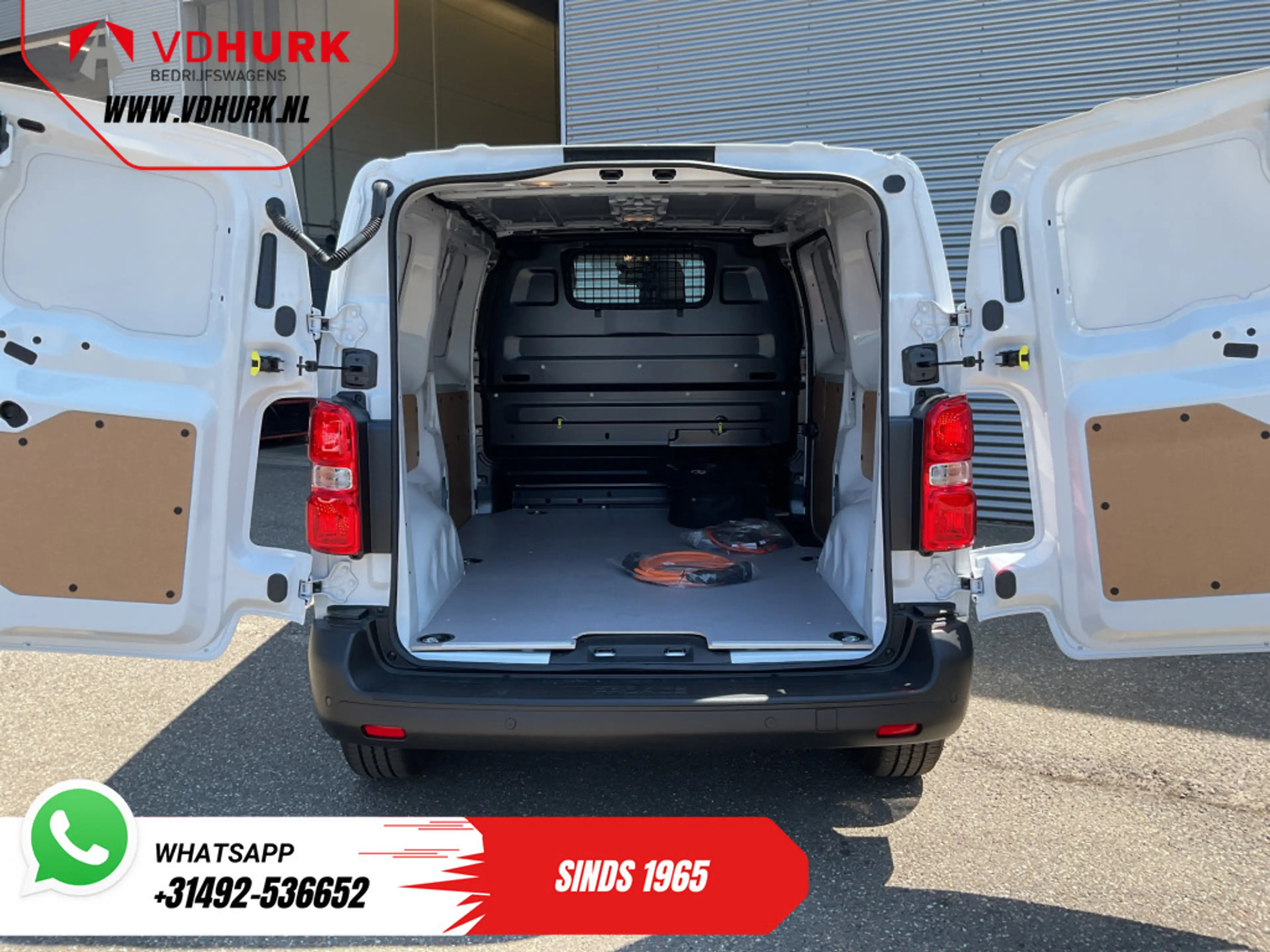 Toyota Proace e-ProAce Worker 50 kWh 230 km WLTP Adapt.Cruise/ S — photo 6