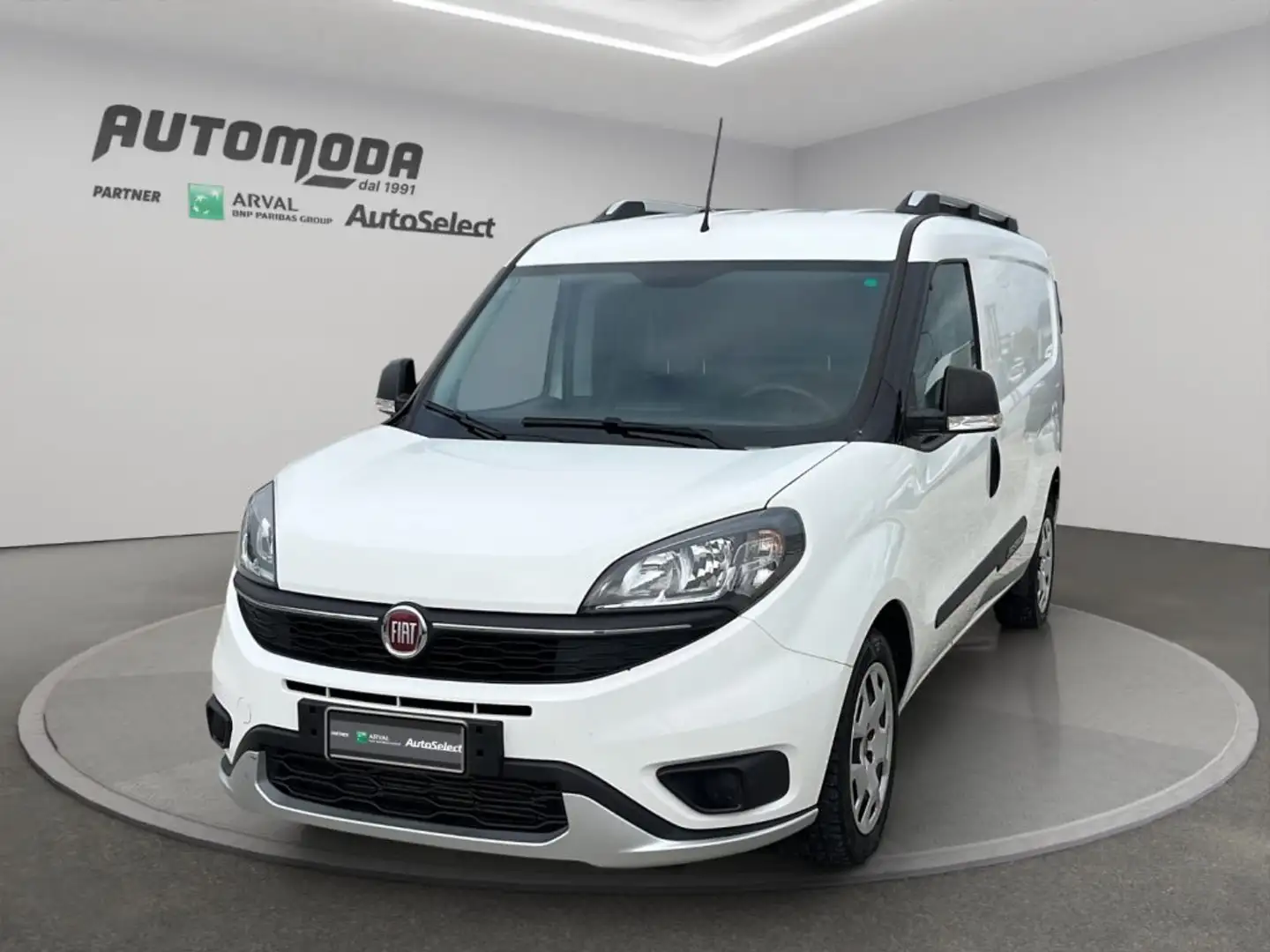 Fiat Doblo 1.6MJT 120CV TREKKING MAXI Blanc - 1