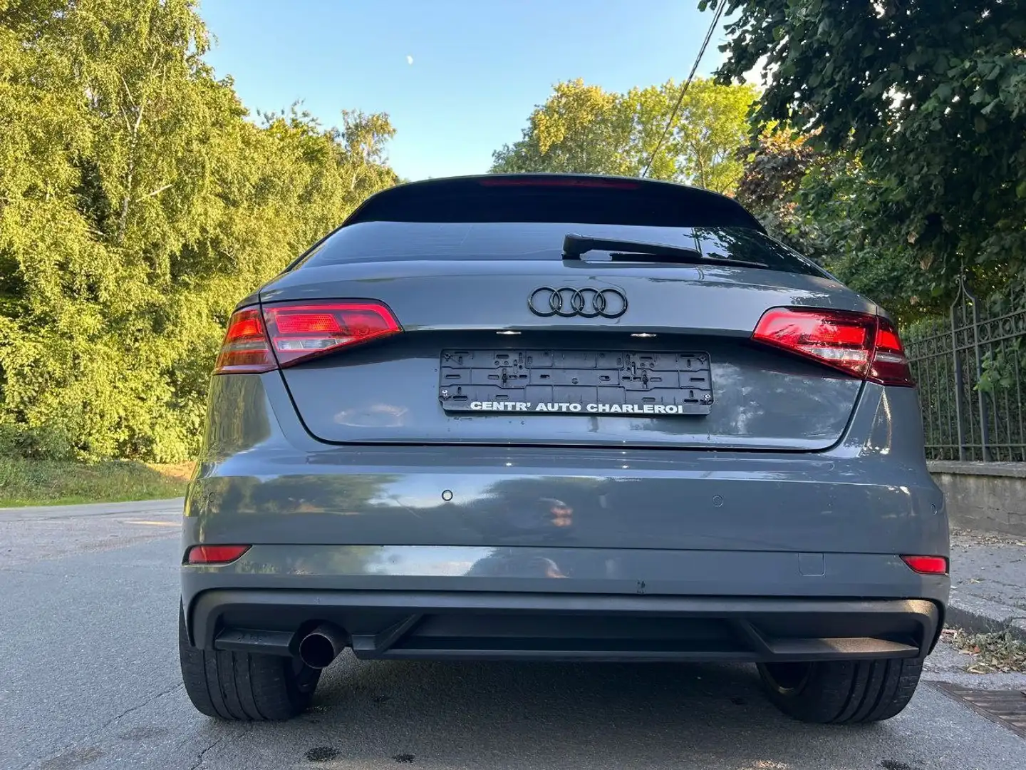 Audi A3 Sportback 1.6 TDi Sport - 1