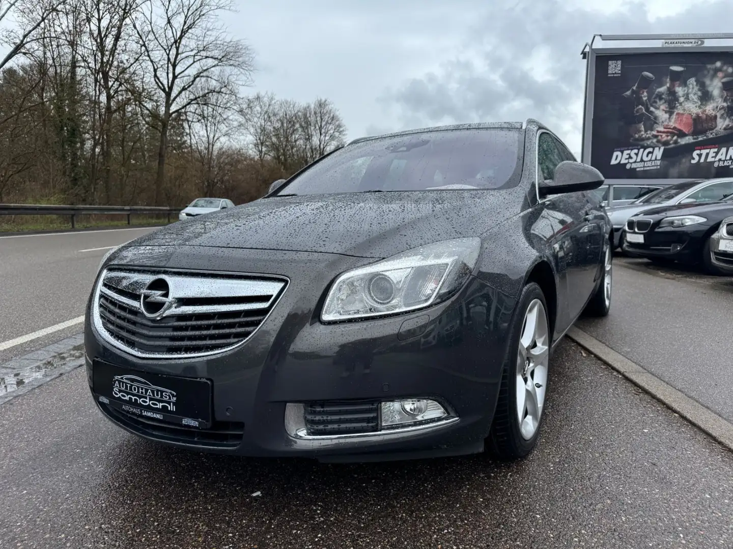 Opel Insignia A Sports Tourer Innovation 4x4*2.HAND* Grau - 1